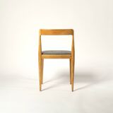 Set of 4 fully restored dining chairs produced by Drevotvar, Czechoslovakia, 1960s Kvadrat Fabric