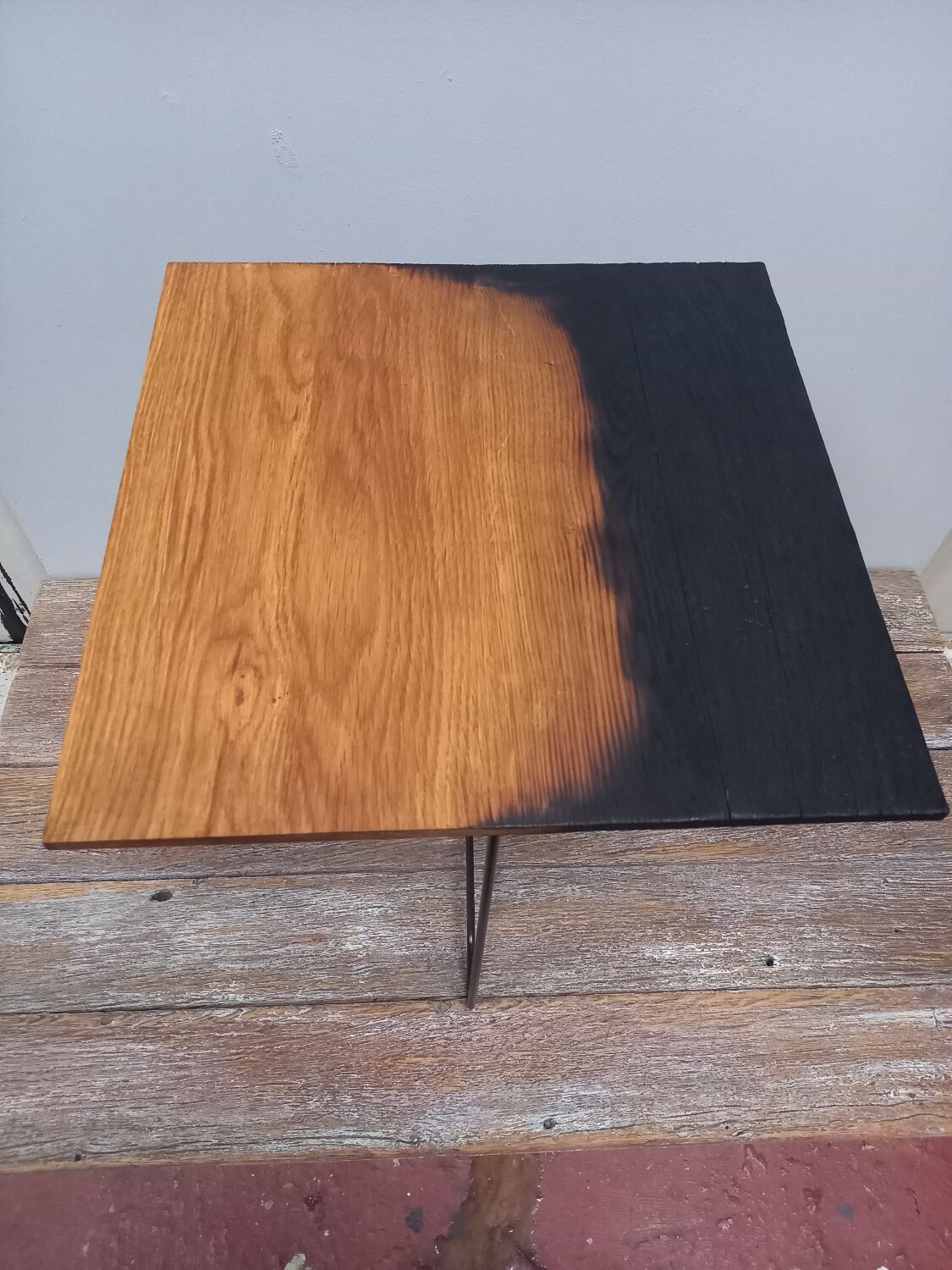 Side table or end table.