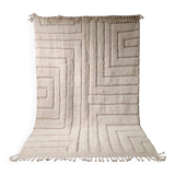 Discover the architectural elegance of this unique Beni Ouarain rug, 3x2M