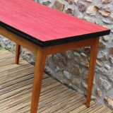 Extendable wooden and formica table