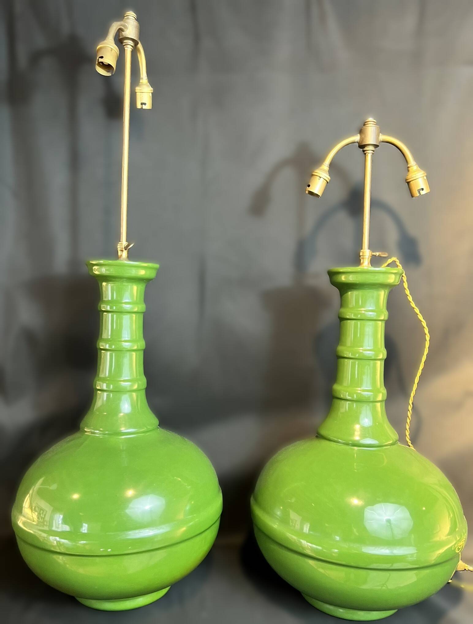 Paire de grande lampe en forme gourde