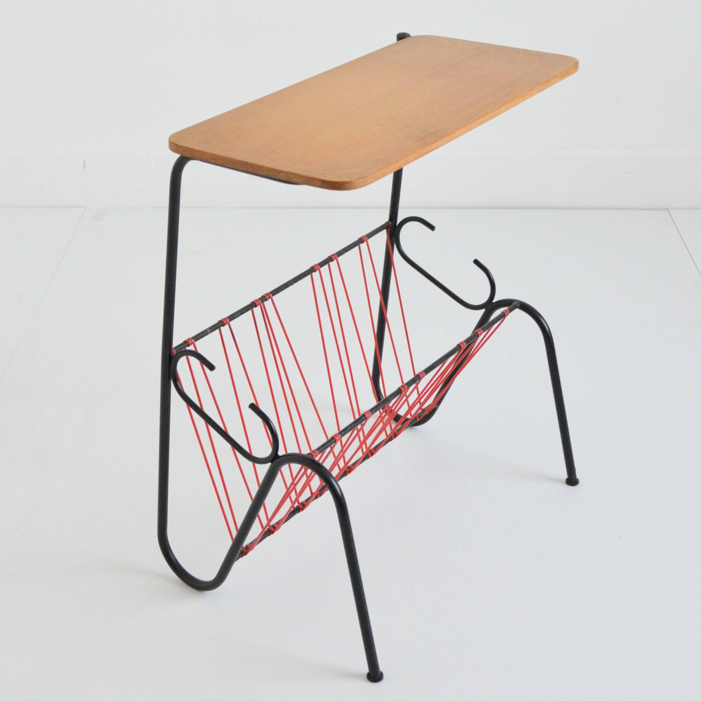 Side table / Scoubidou magazine rack 1950 vintage