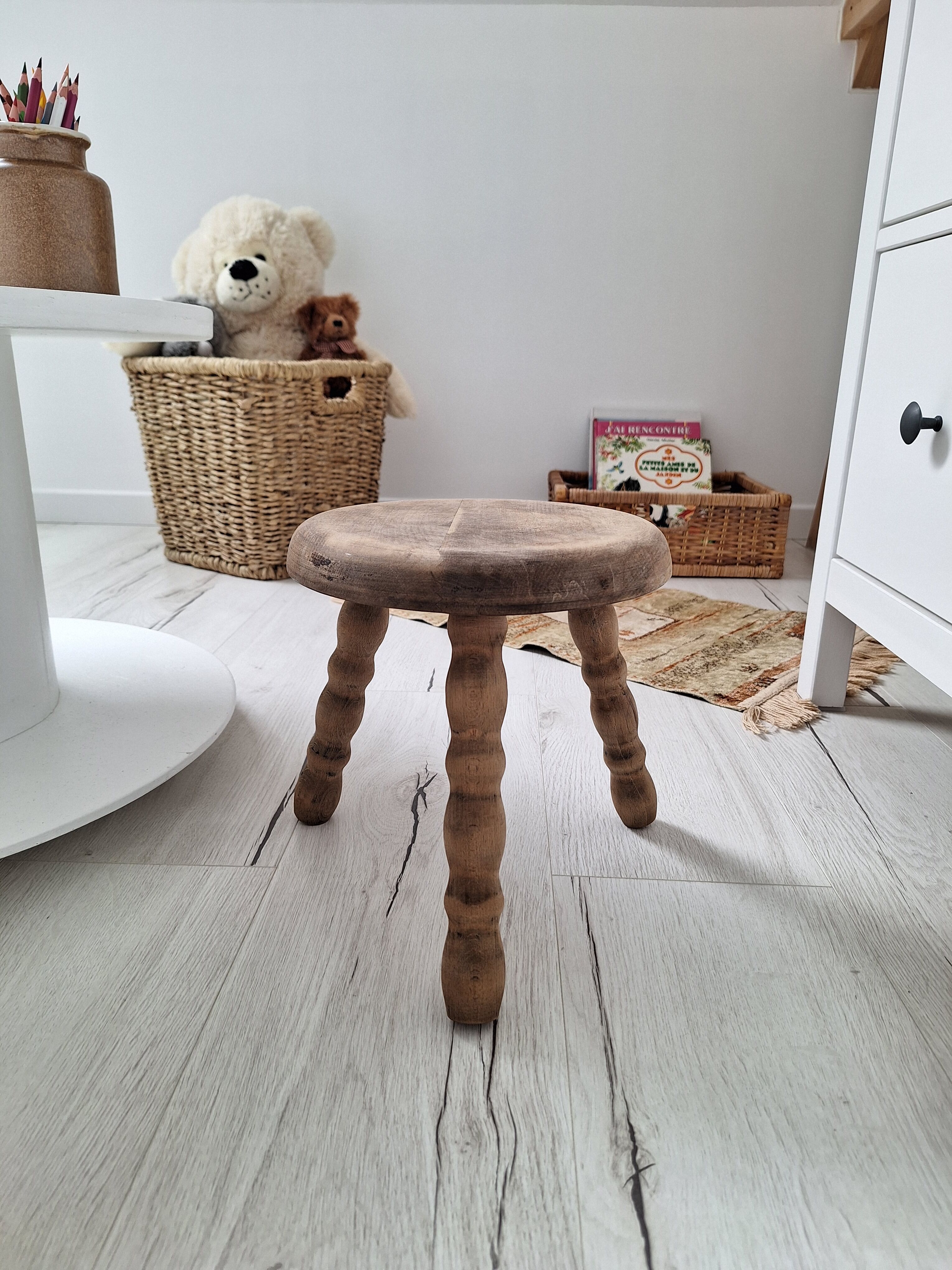 Vintage tripod stool