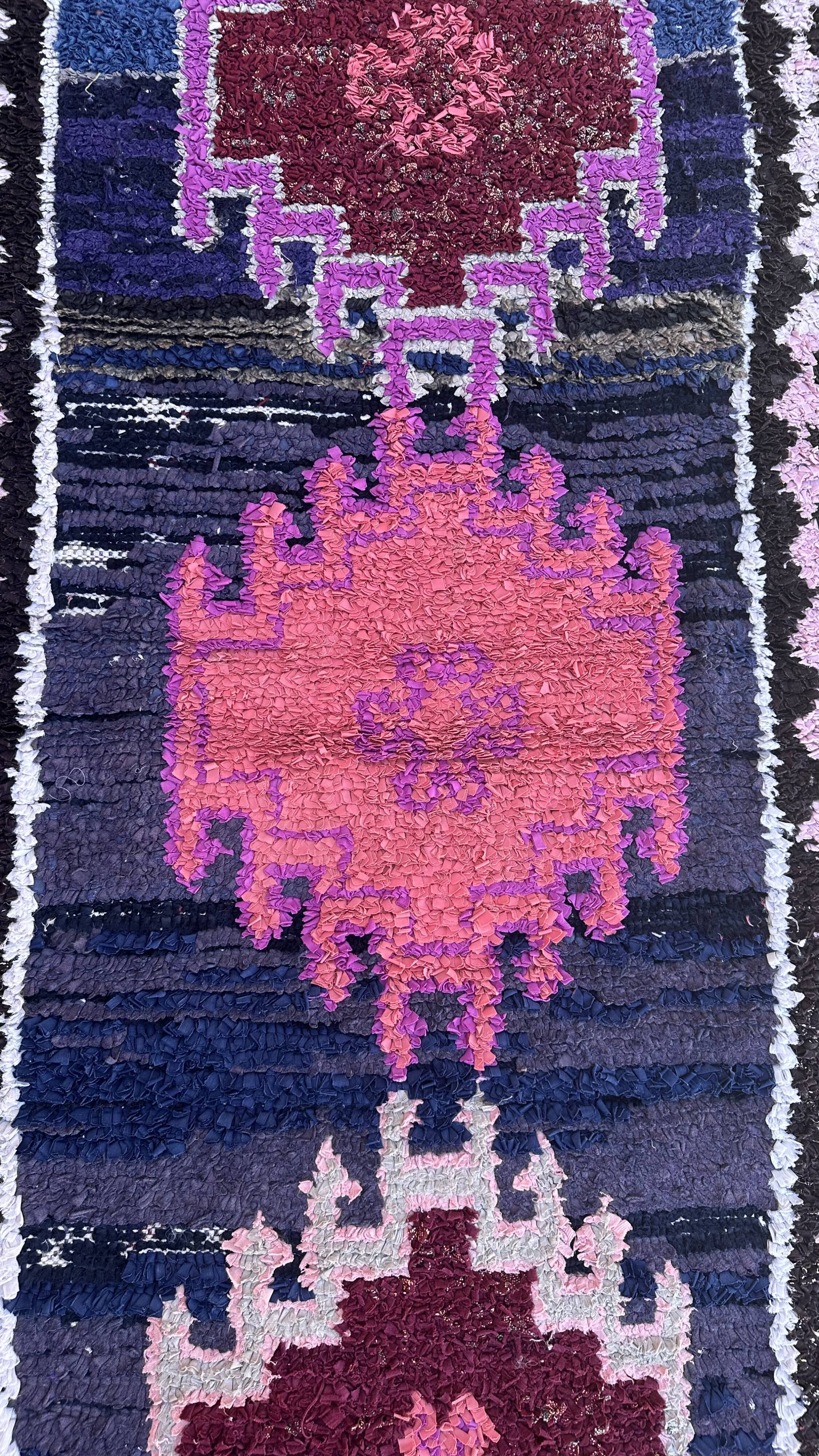 Moroccan Carpet - 92 x 219 cm