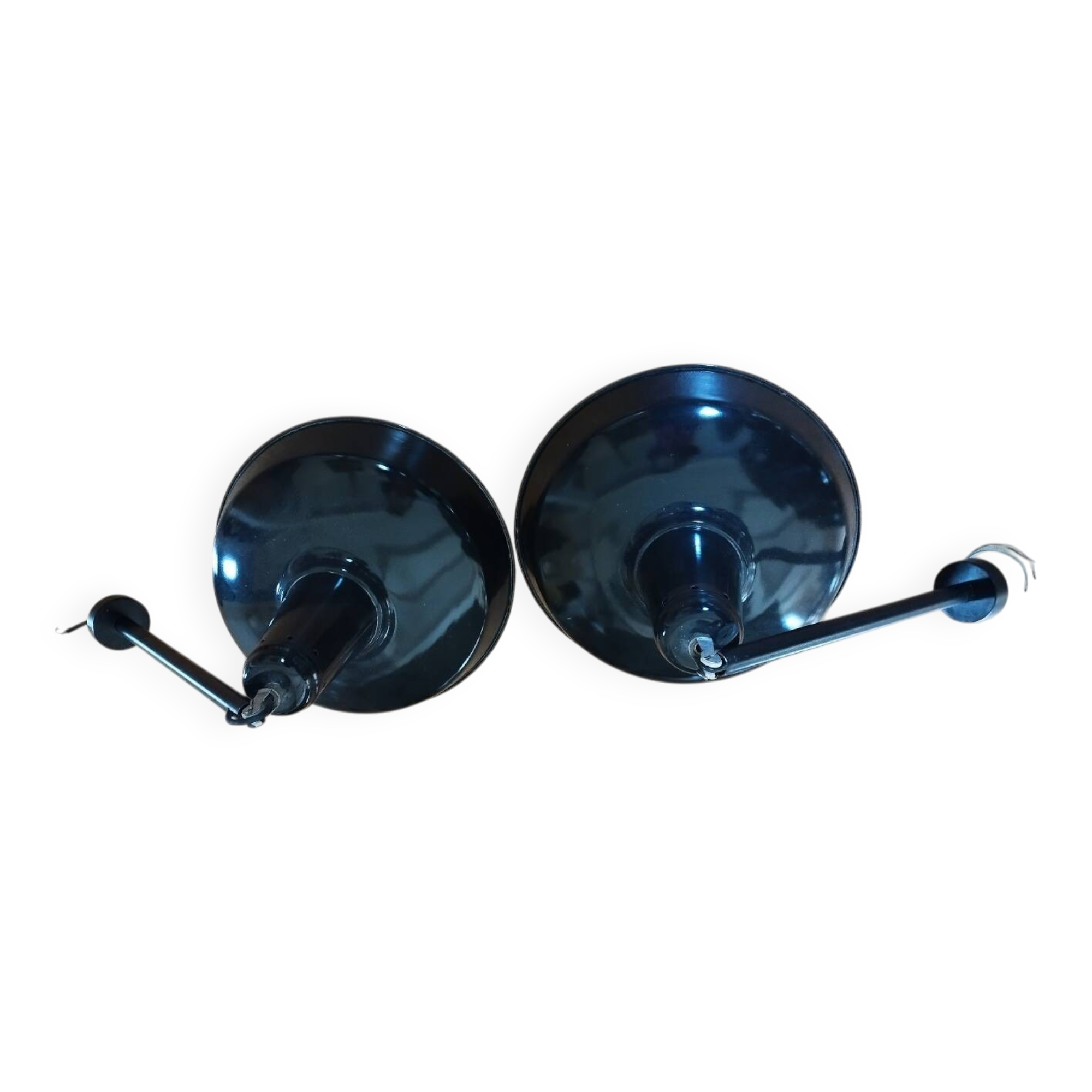 Paire de lampes d'atelier suspensions émaillée noire