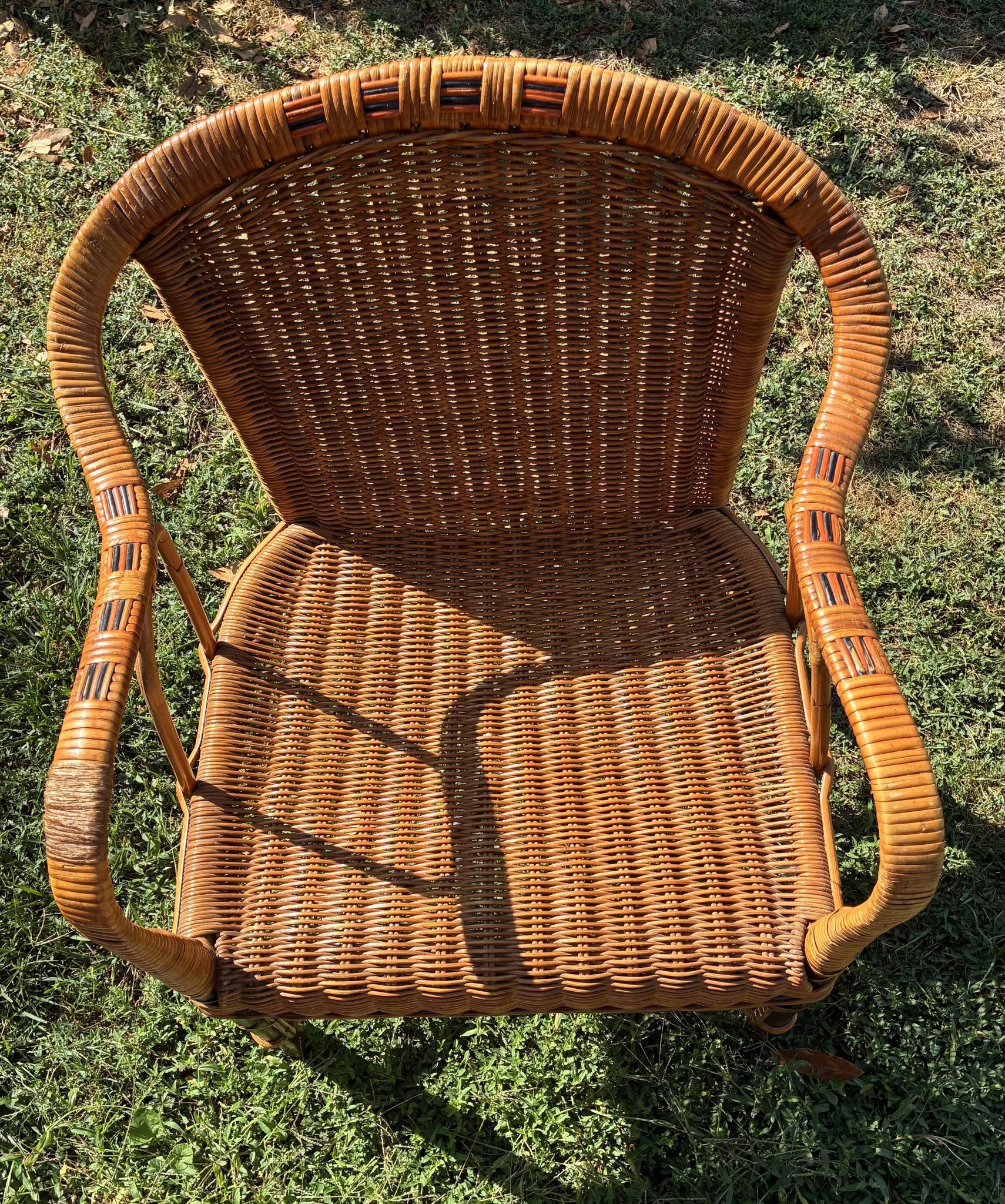 Vintage rattan colonial lounge chair