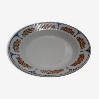 Hollow dish St Amand