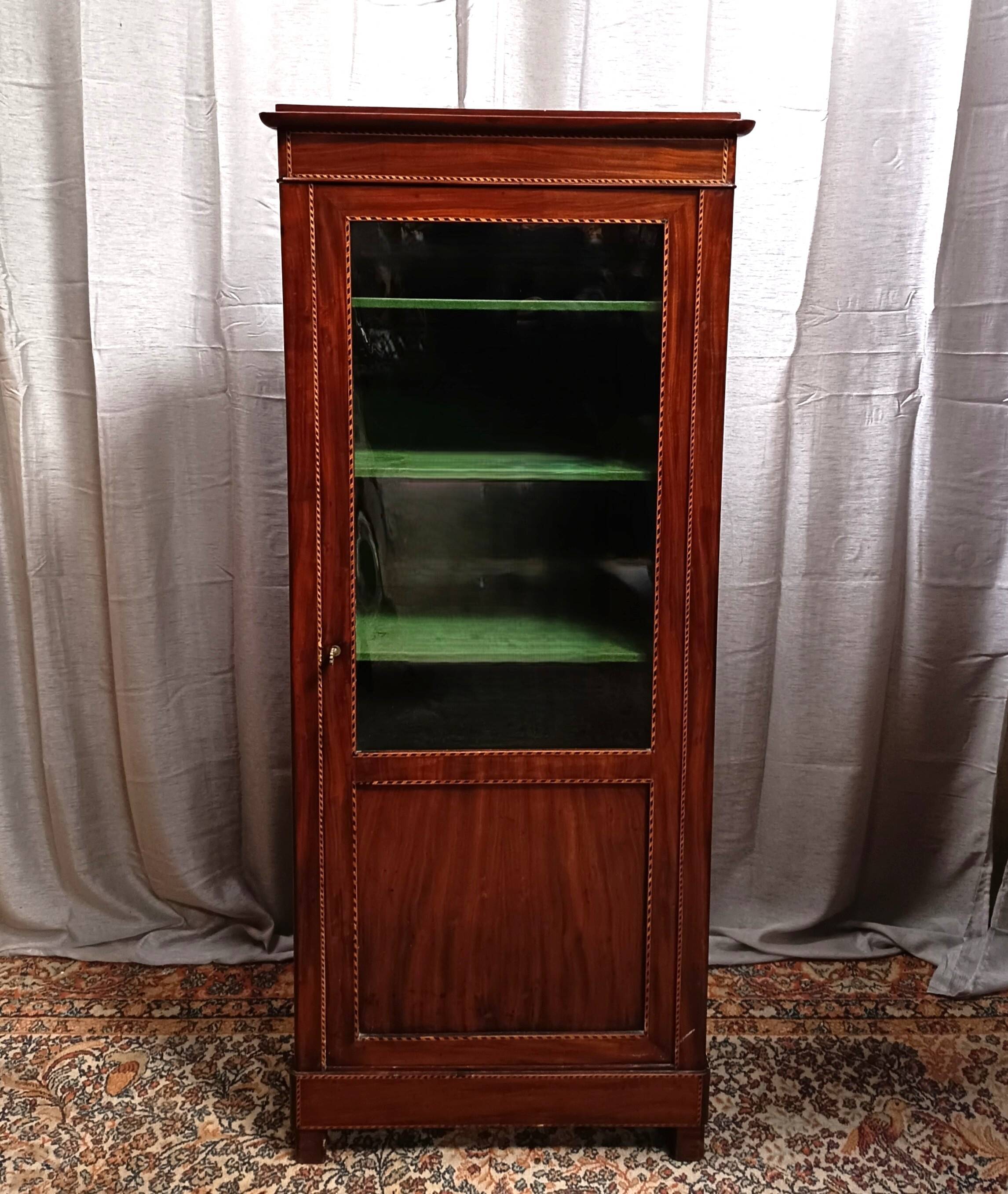 English style display cabinet in marquetry mahogany.