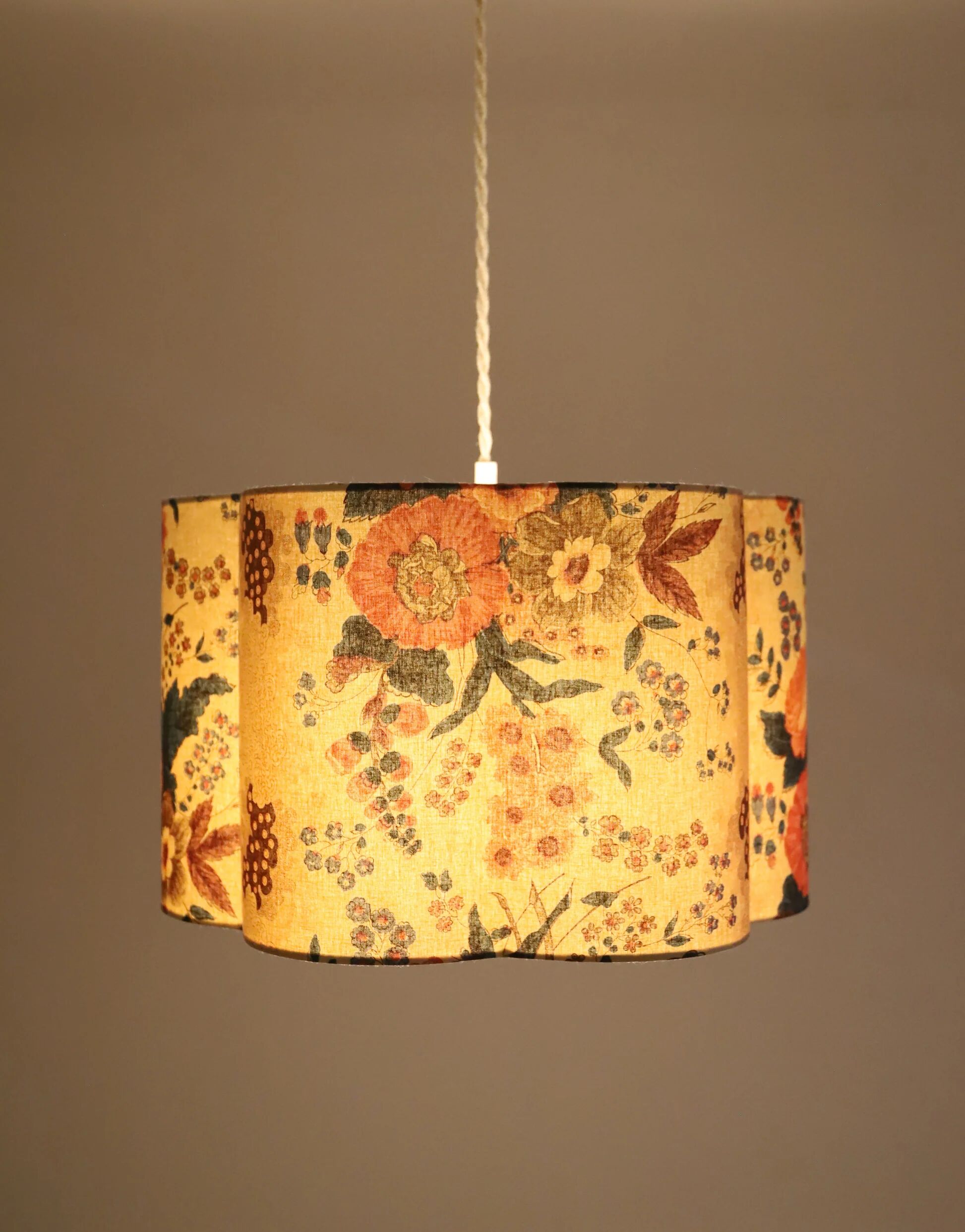 Suspension forme fleur Flora "isabelle"