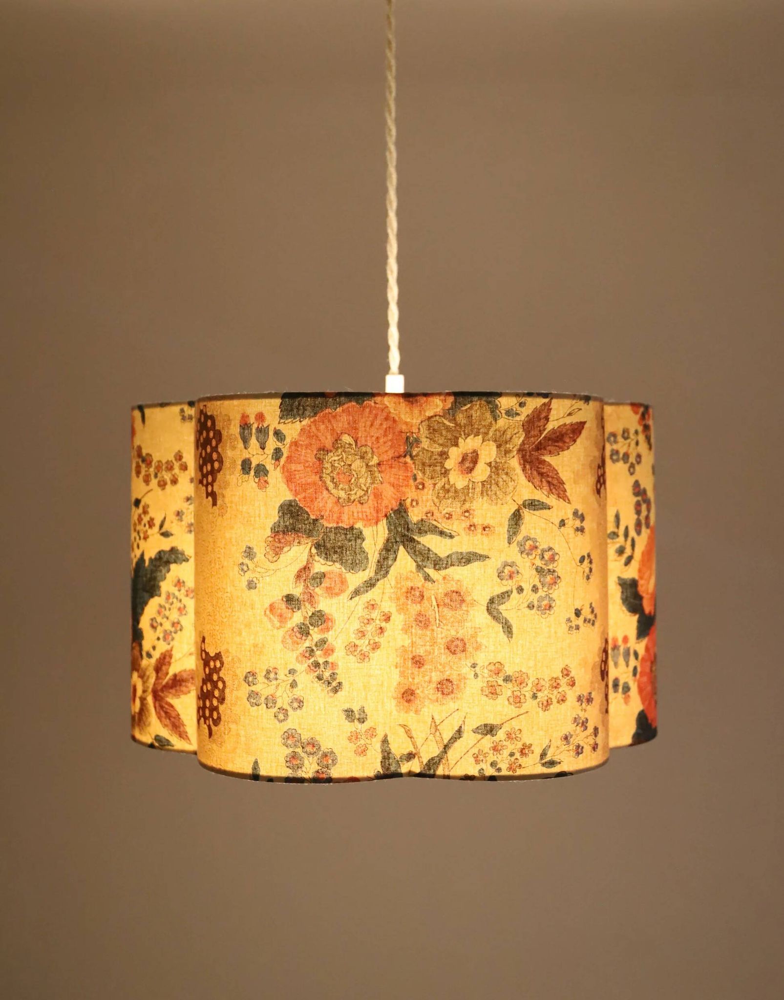 Suspension forme fleur Flora "isabelle"