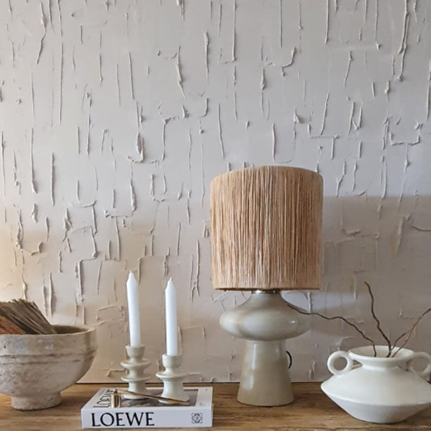 Tadelakt lamp with raffia lampshade