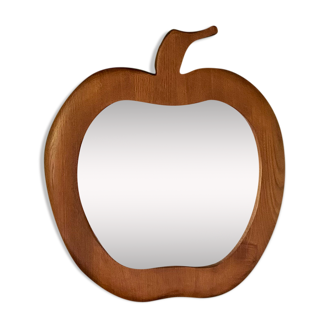 Wooden apple mirror