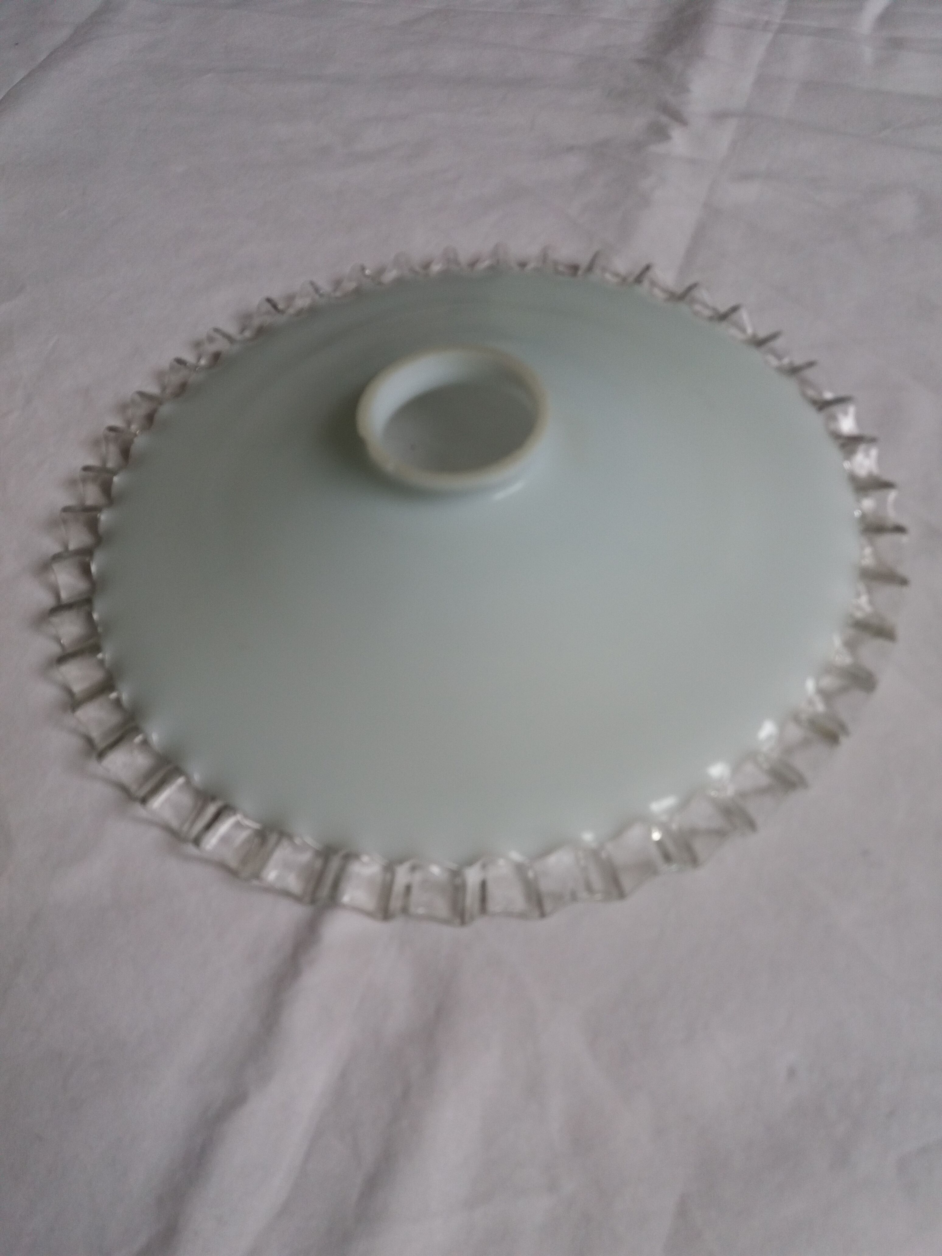 White opaline daylight and transparent wavy edge