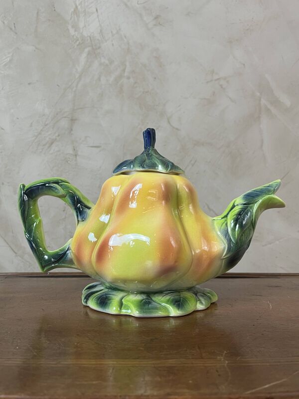 Théière en céramique peint