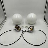 Opaline ball suspensions