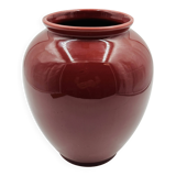 Vintage vase in glazed burgundy ceramic