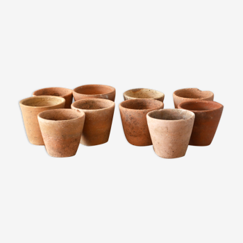 10 pots à semis anciens en terre cuite