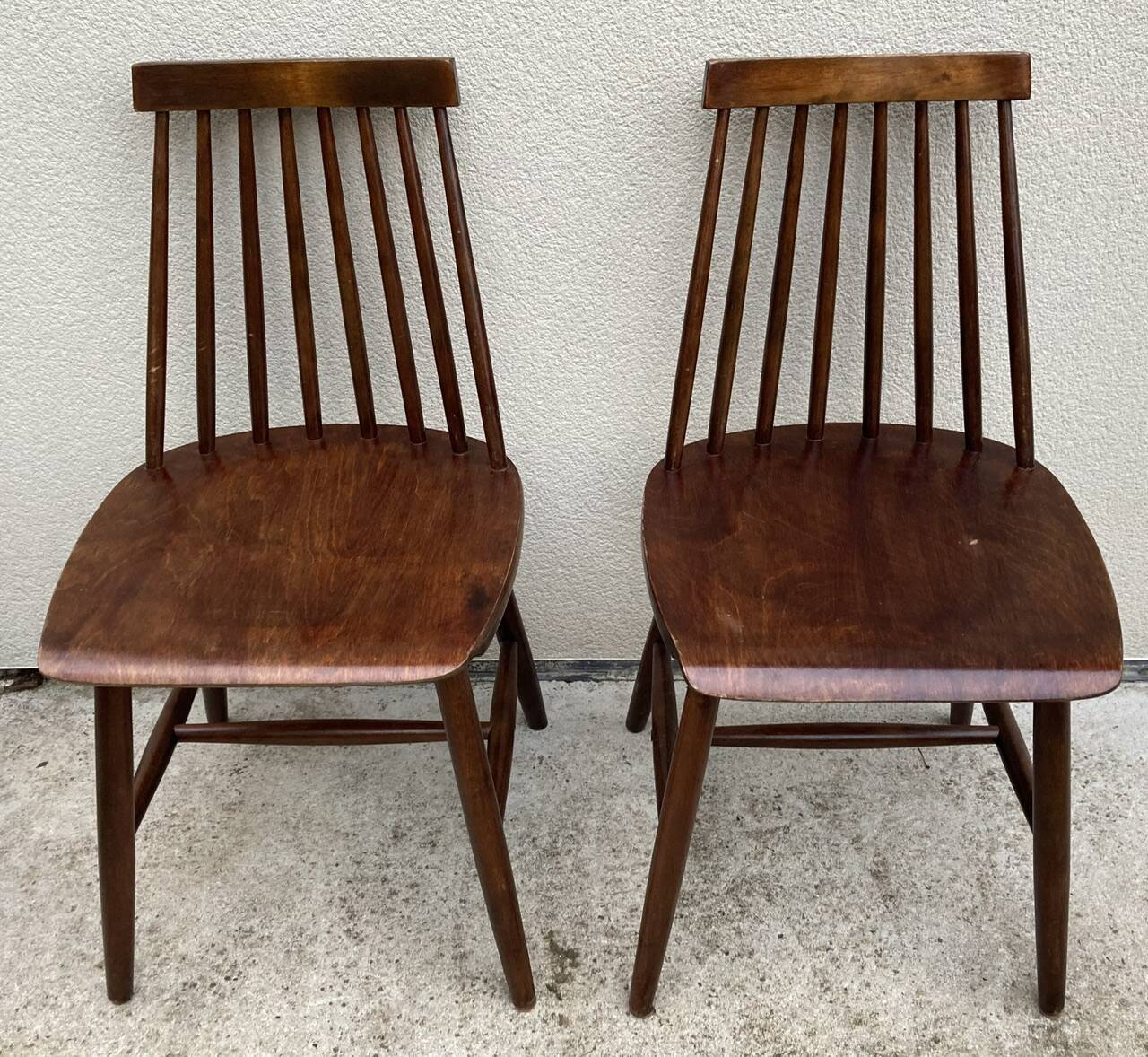 Set of 2 bistro chairs