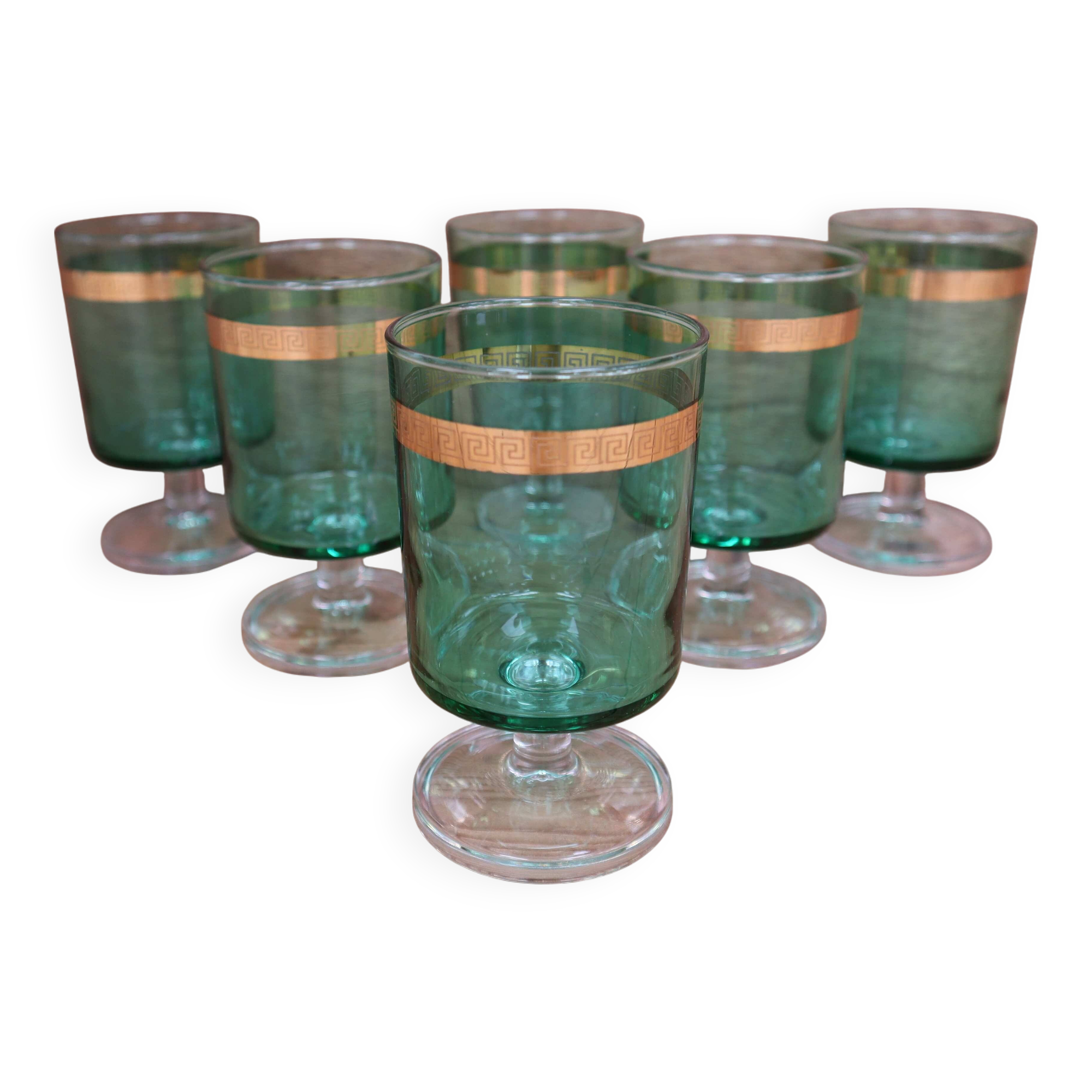 6 emerald green stemmed water glasses with gold rim Luminarc