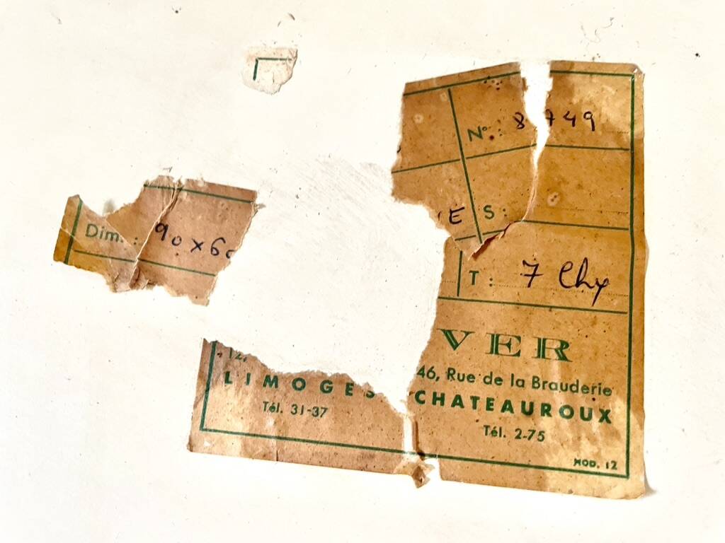 Large bevelled oval mirror 90x60 cm