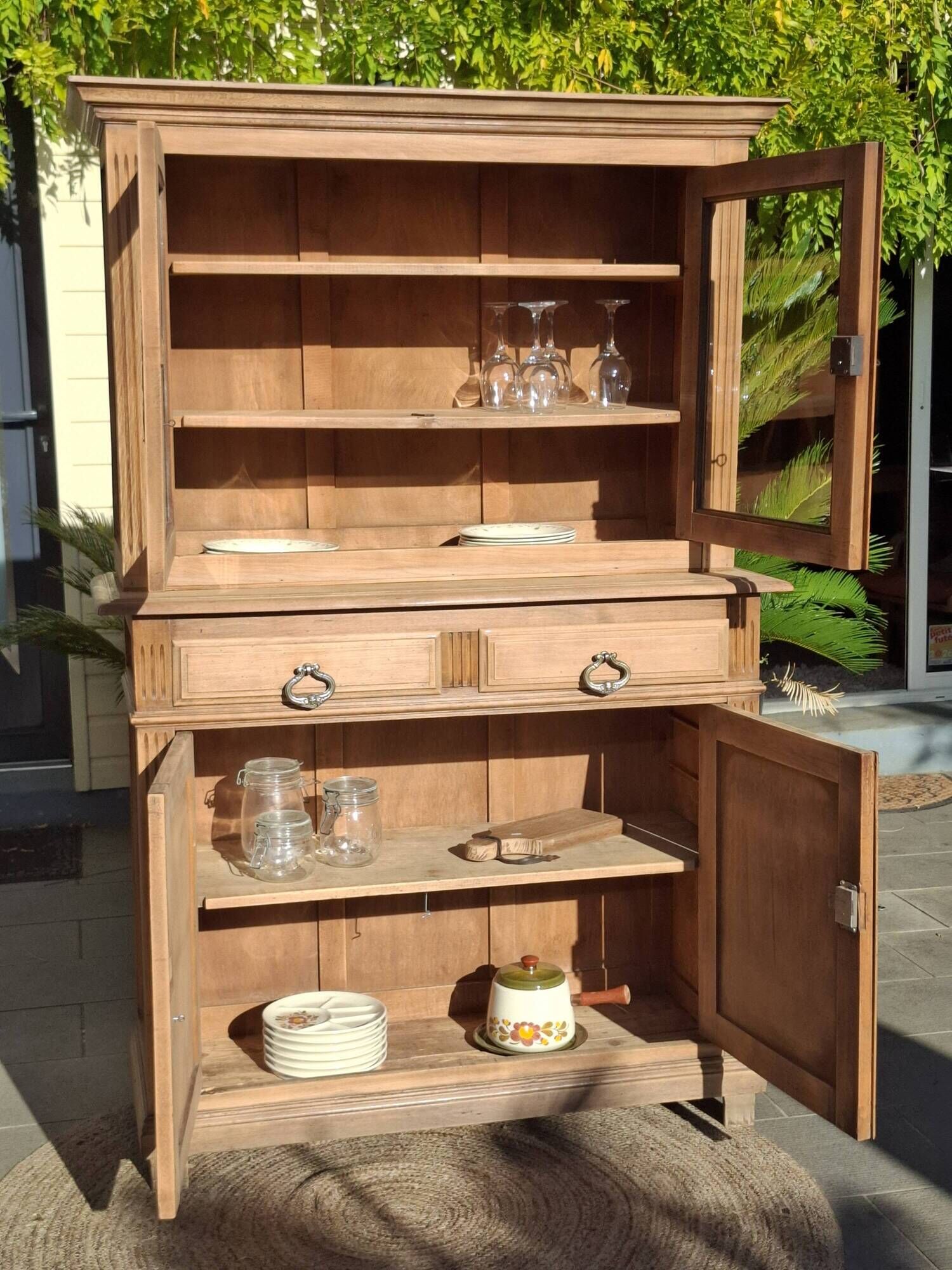 Buffet deux corps ancien rénové