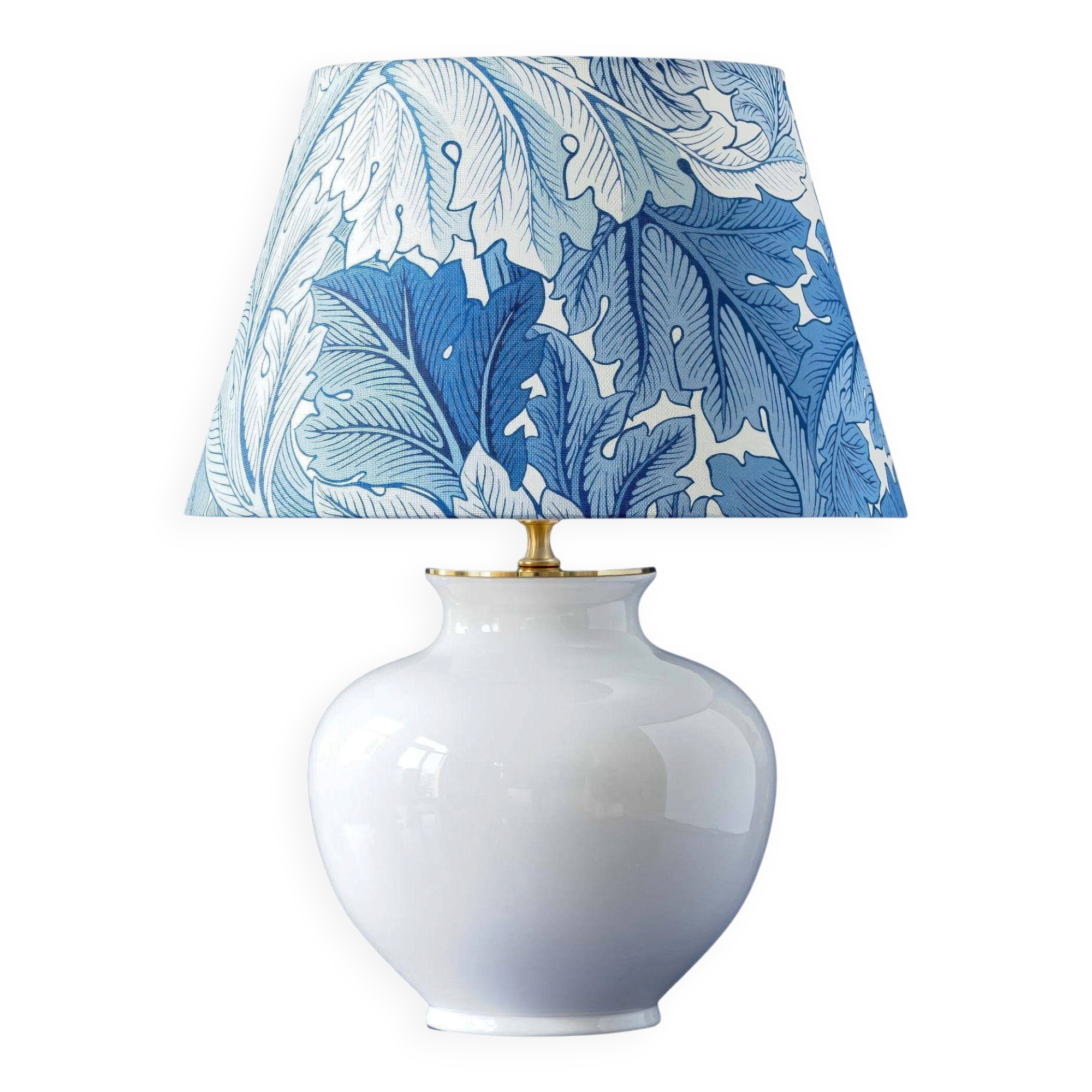 Blue and white ceramic table lamp, William Morris Acanthus shade, Dutch vintage.