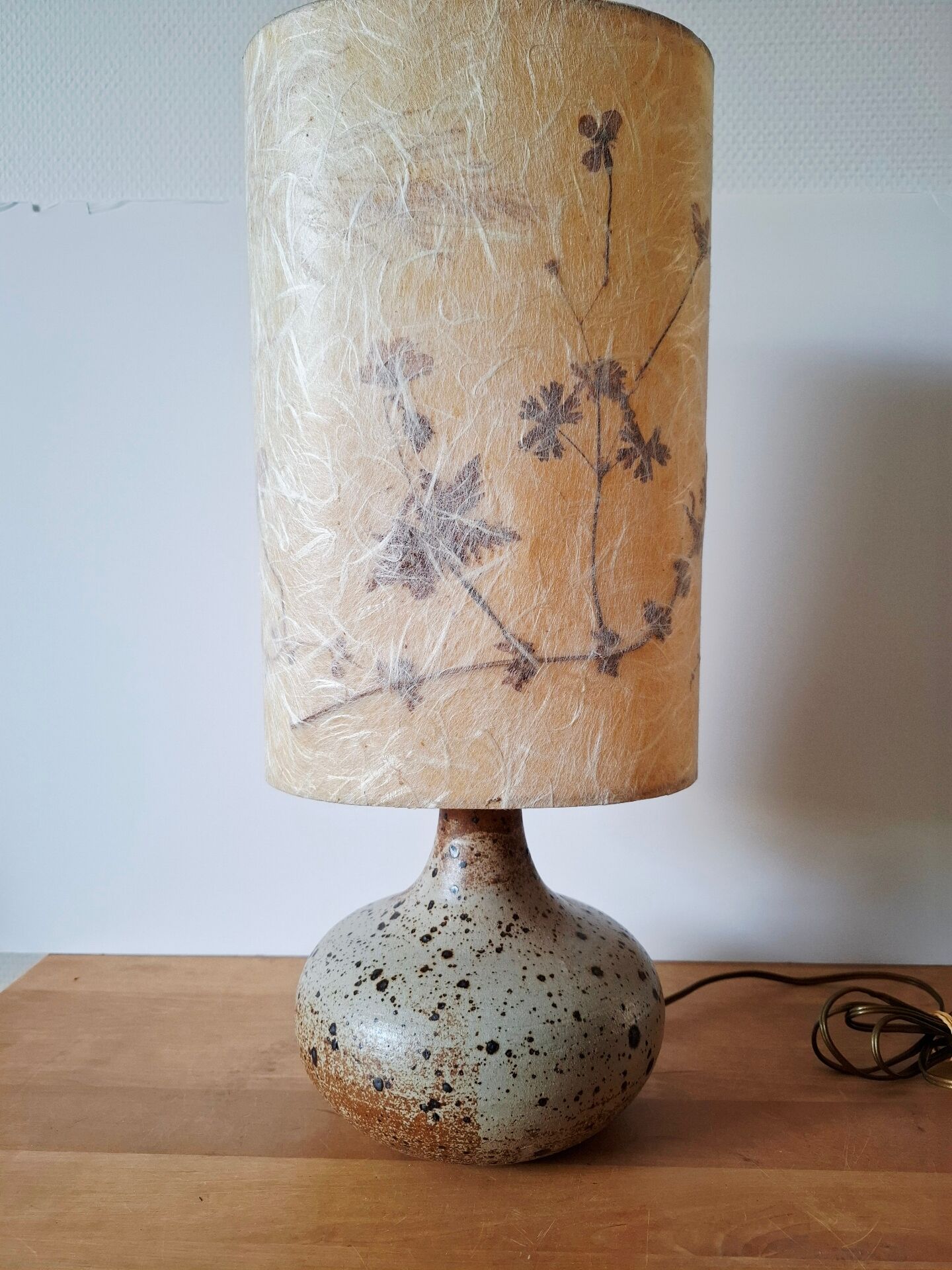 Vintage pyrite stone lamp
