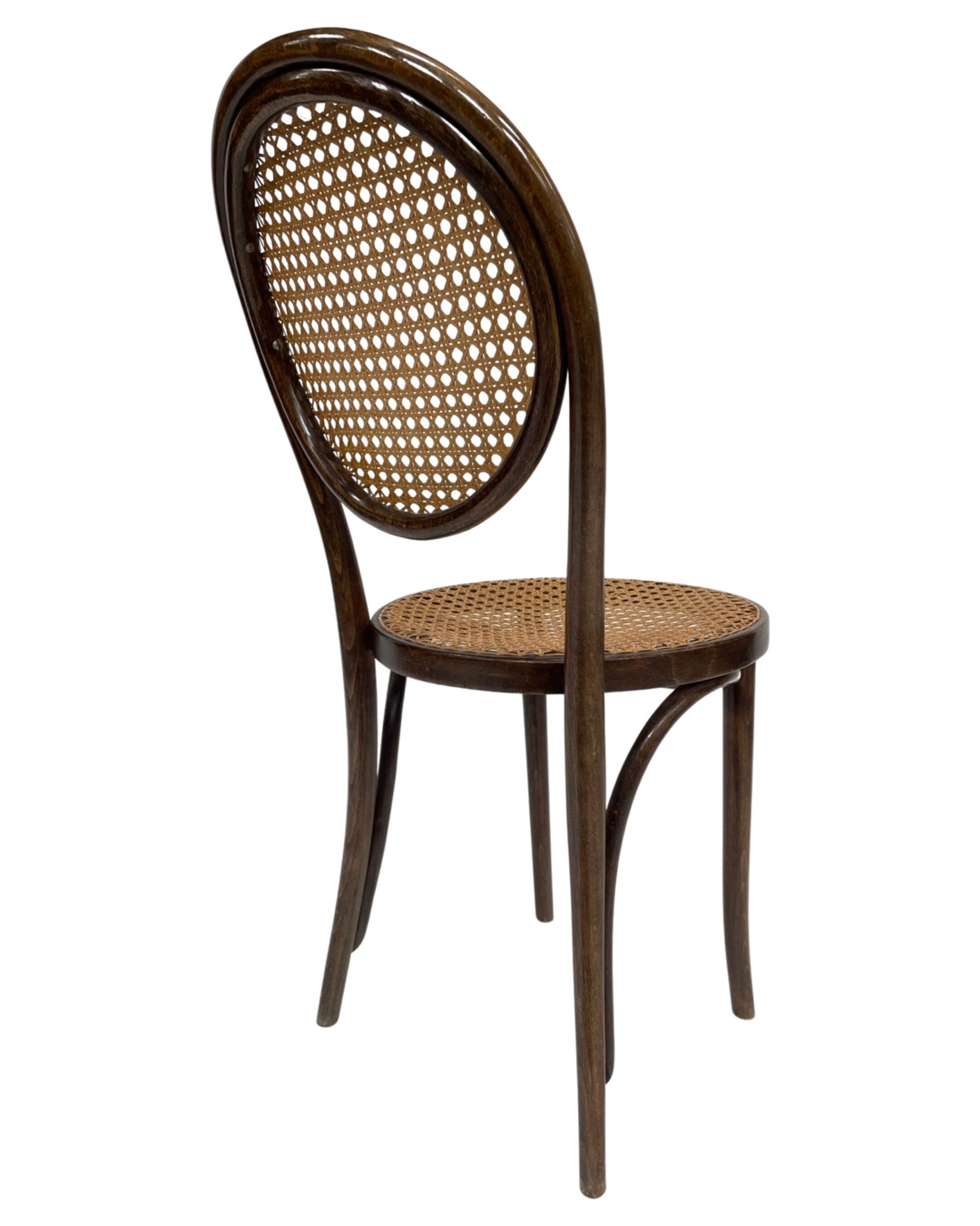Ensemble vintage de quatre chaises Michael Thonet ZPM Radomsko Design
