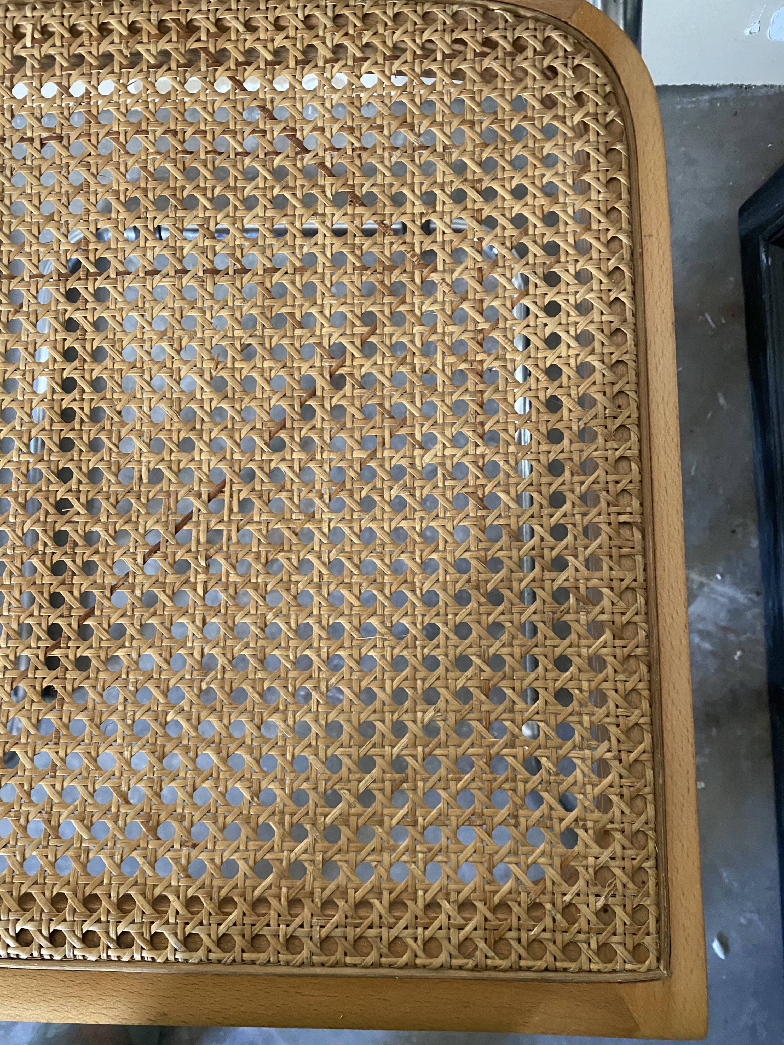 Série de quatre chaises B32 Marcel Breuer