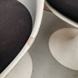 4 Saarinen knoll tulip chairs