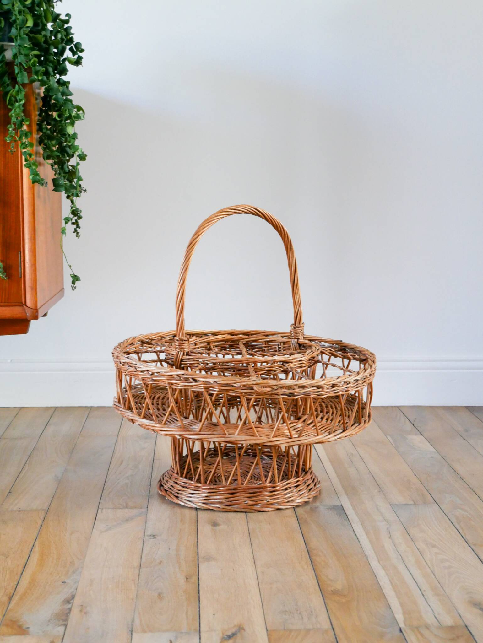 Wicker bottle rack, 1970