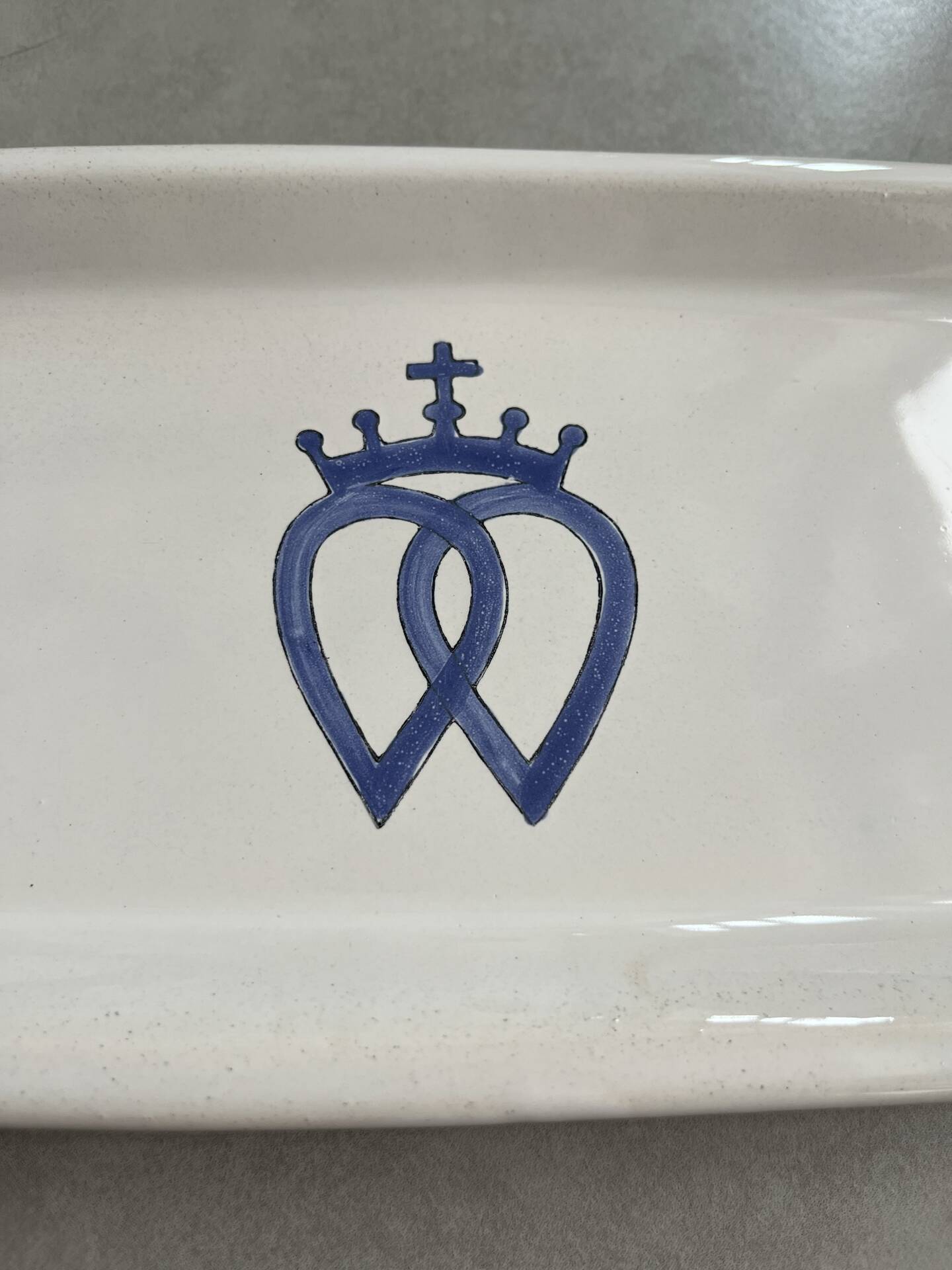 Hand-painted cake dish "Vendée"