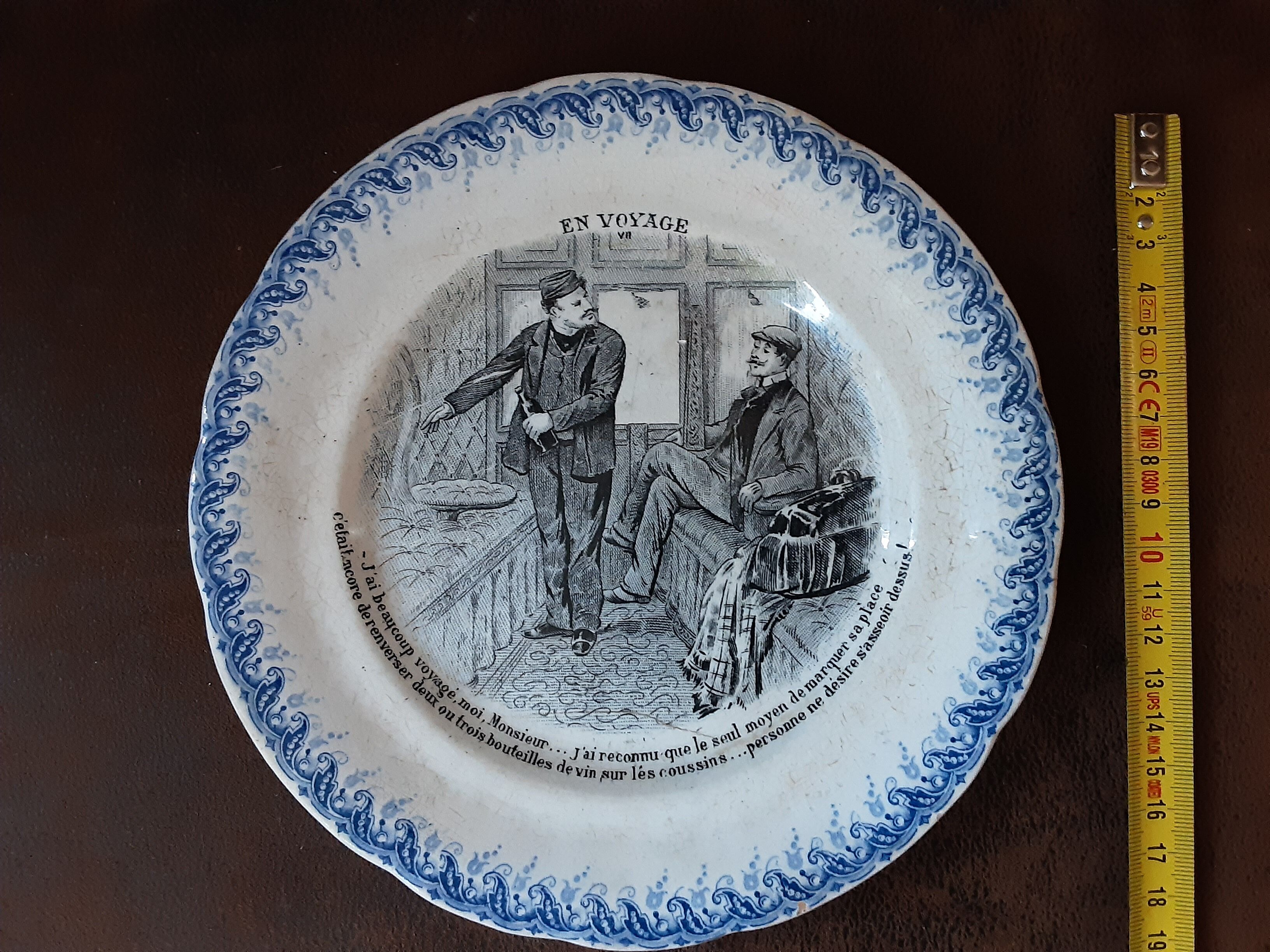 Ancienne assiette  décorative  h.b & cie  terre de fer