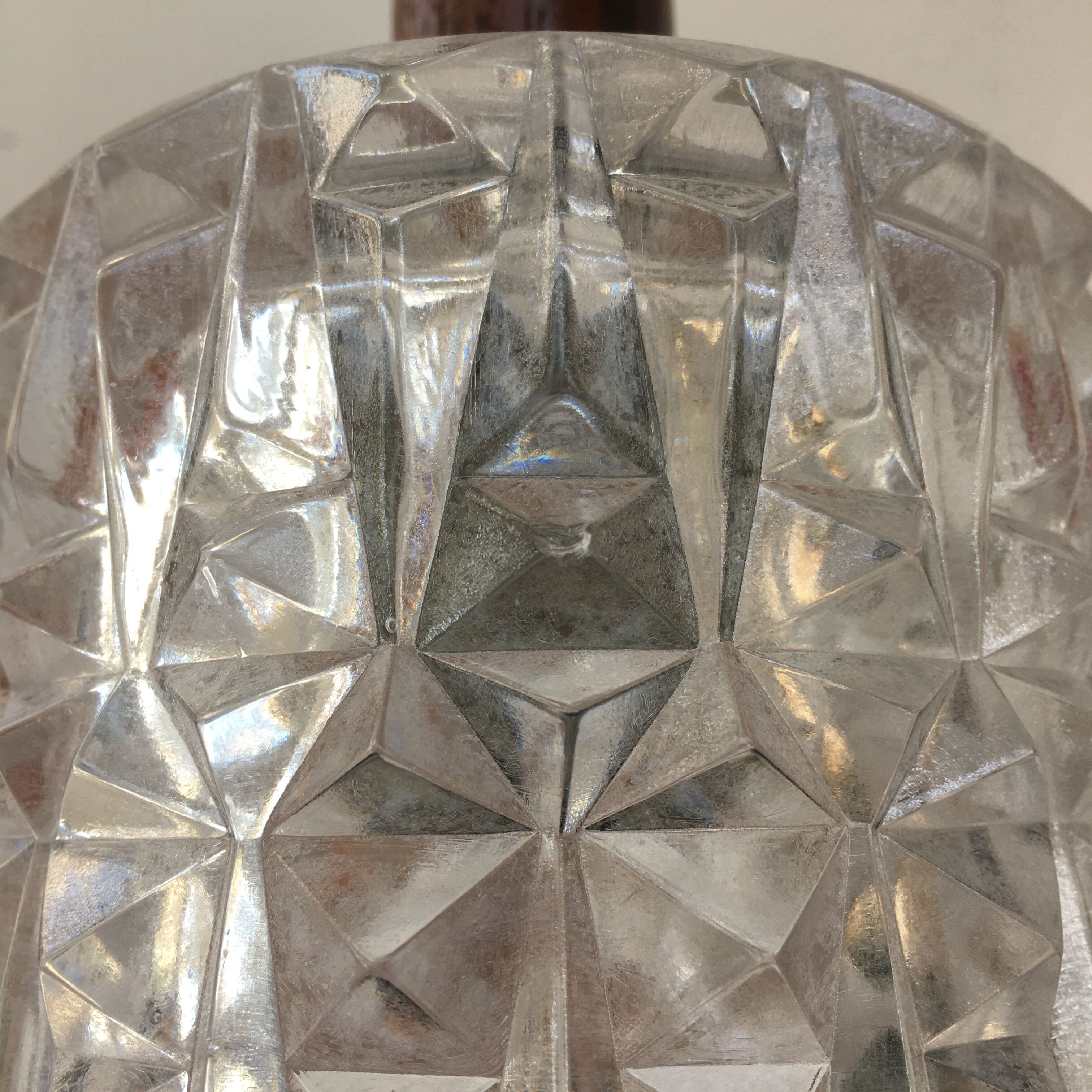 Scandinavian pendant lamp in molded glass and teak