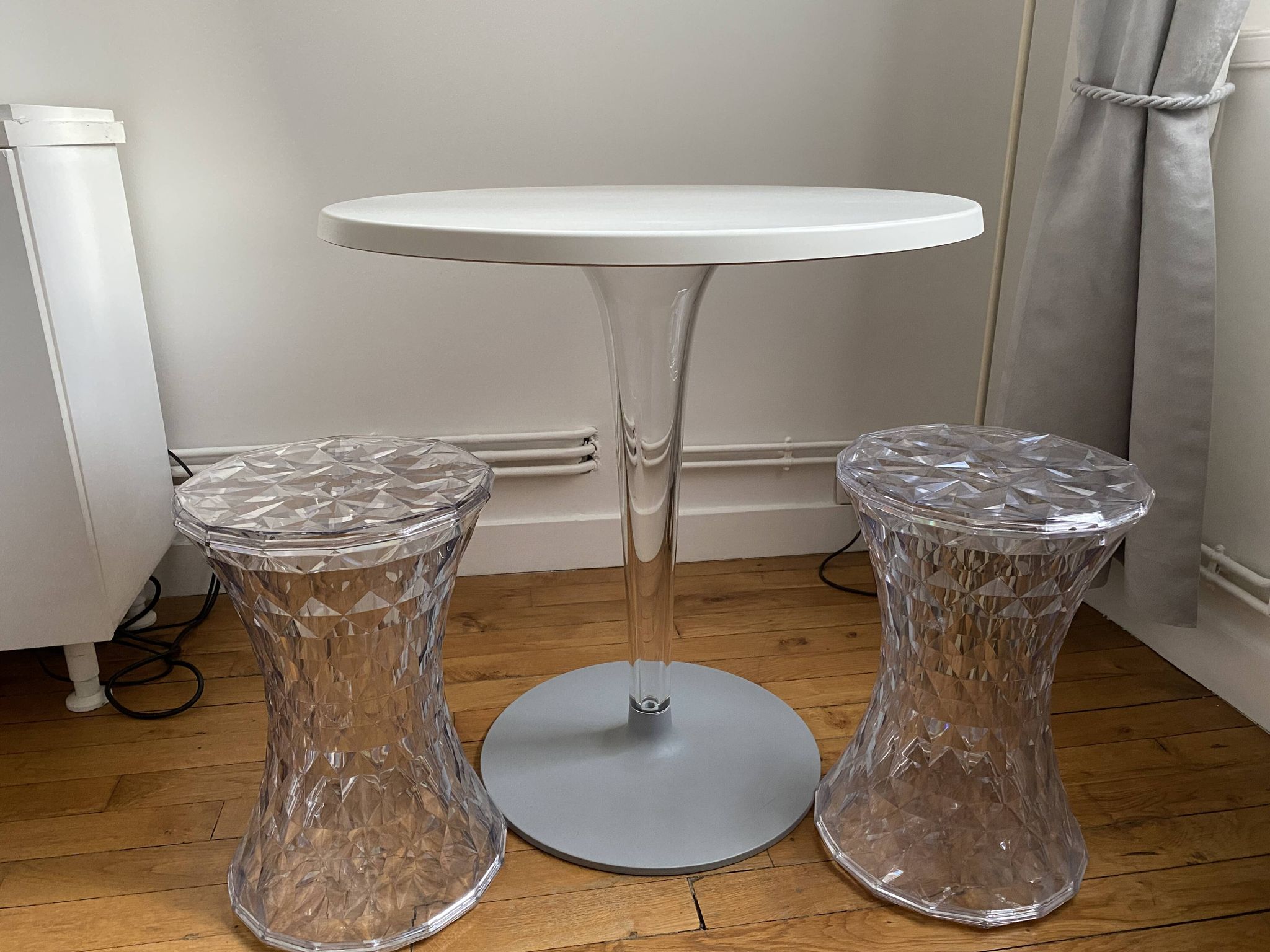 Kartell set by Philippe Starck table and 2 stools