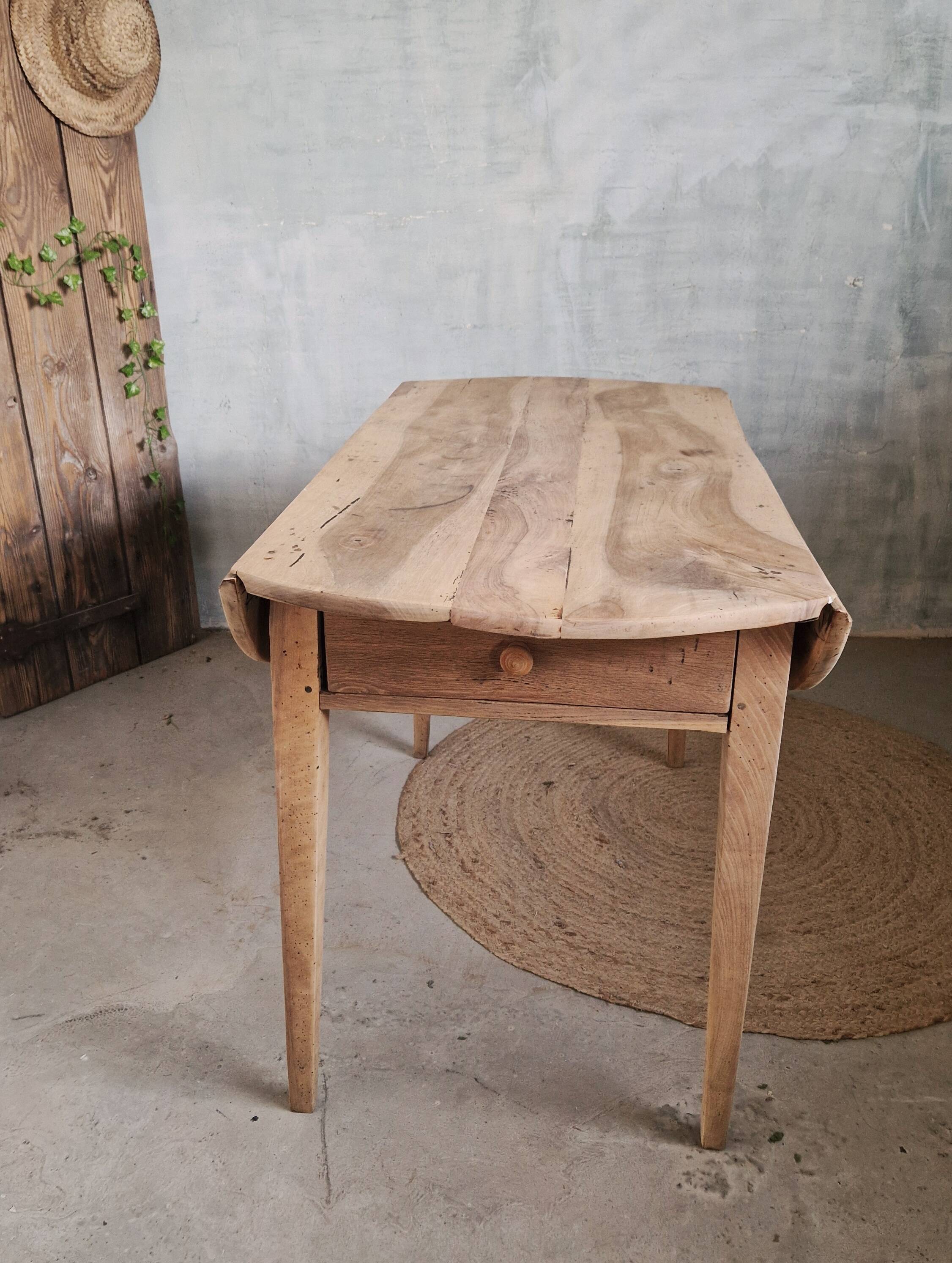 Beautiful drop-leaf table