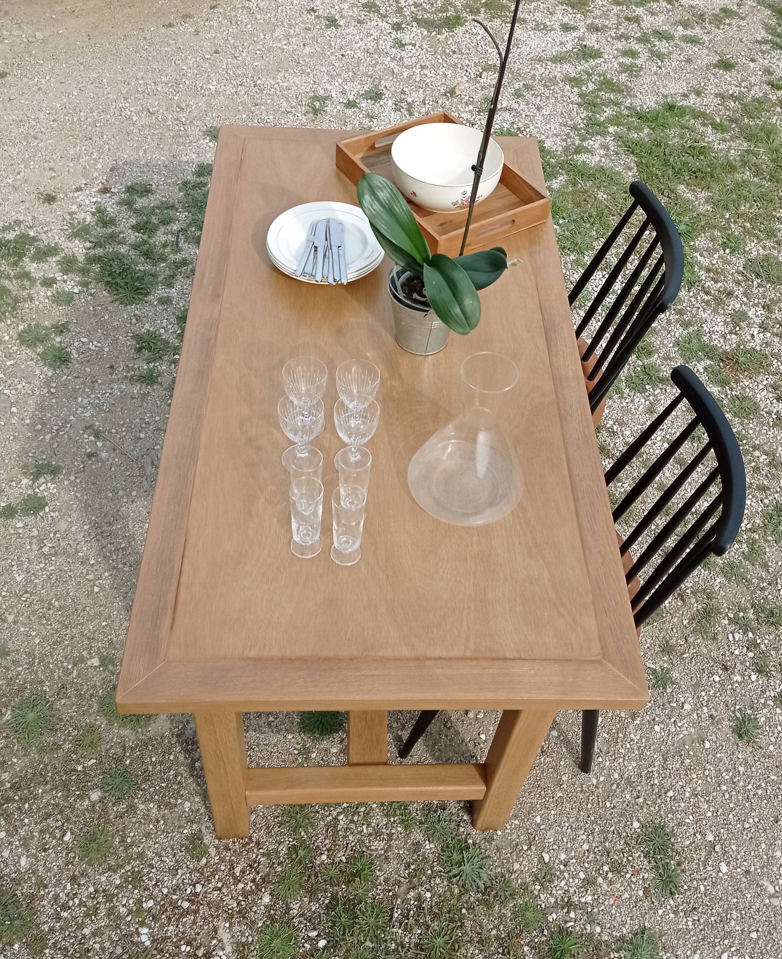 Oak farmhouse table