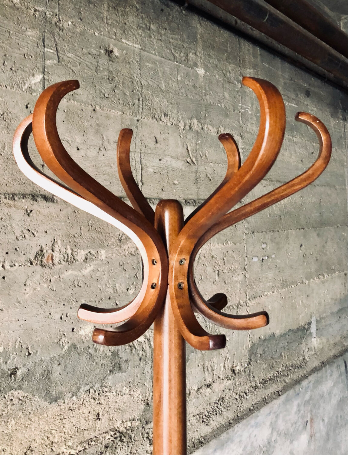 Coat rack called "Parrot" Baumann