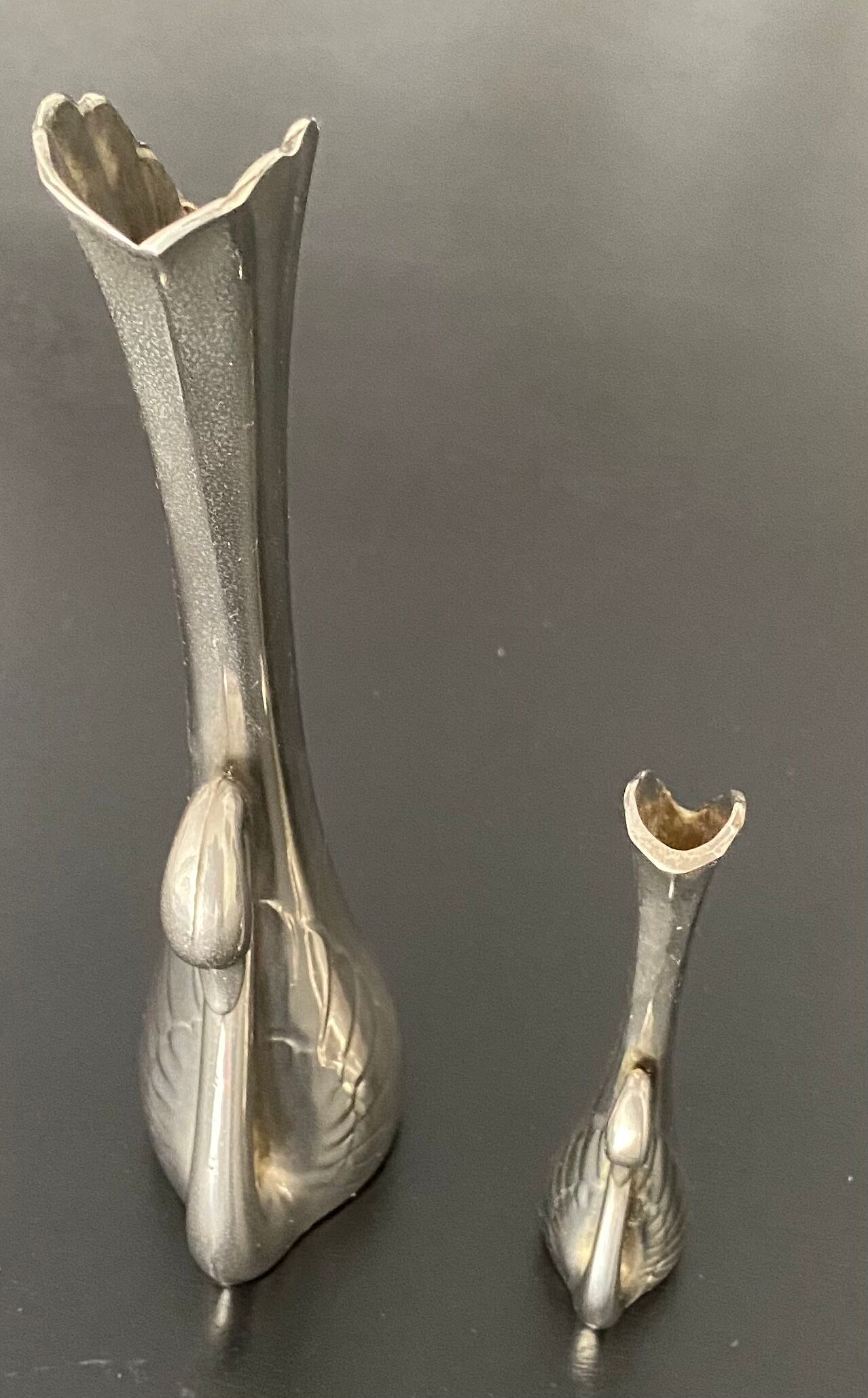 2 silver metal soliflores