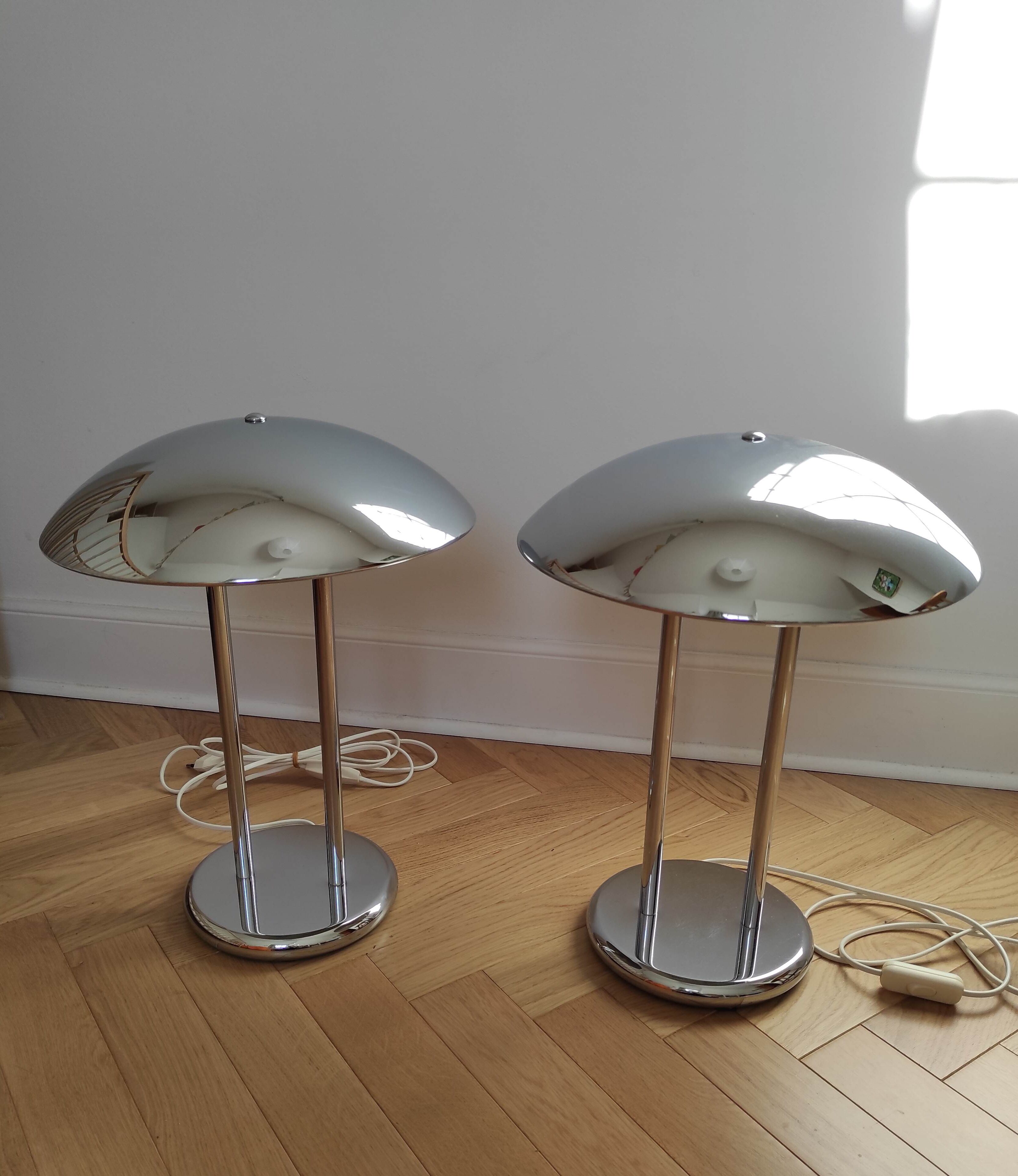Paire de lampes champignon design Robert Sonneman 1989
