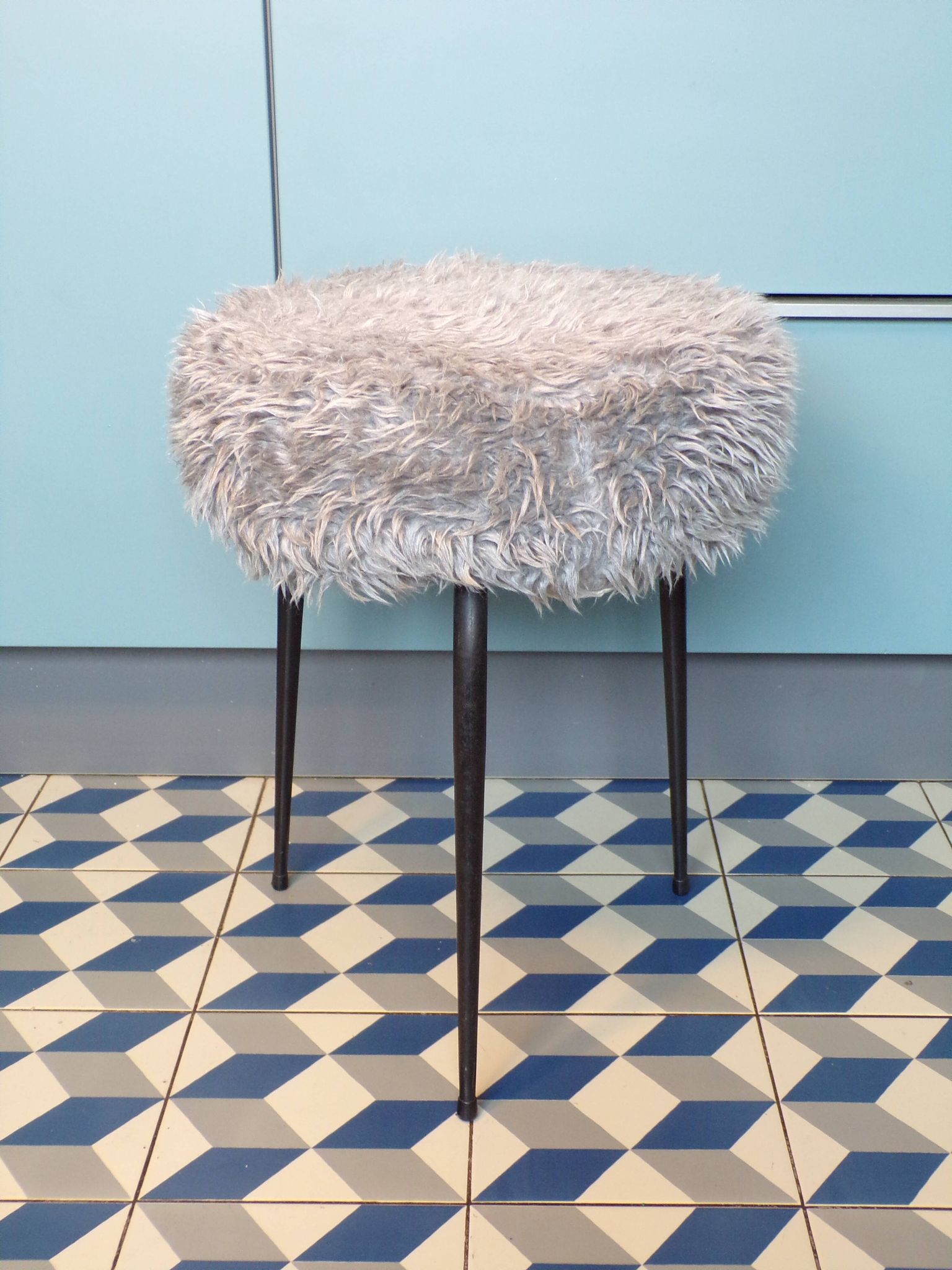 Vintage gray moumoute tripod stool