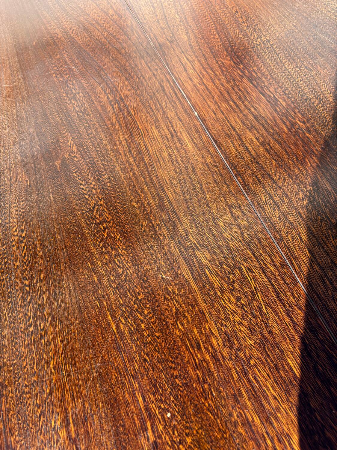 Table and 6 chairs set by Baumann