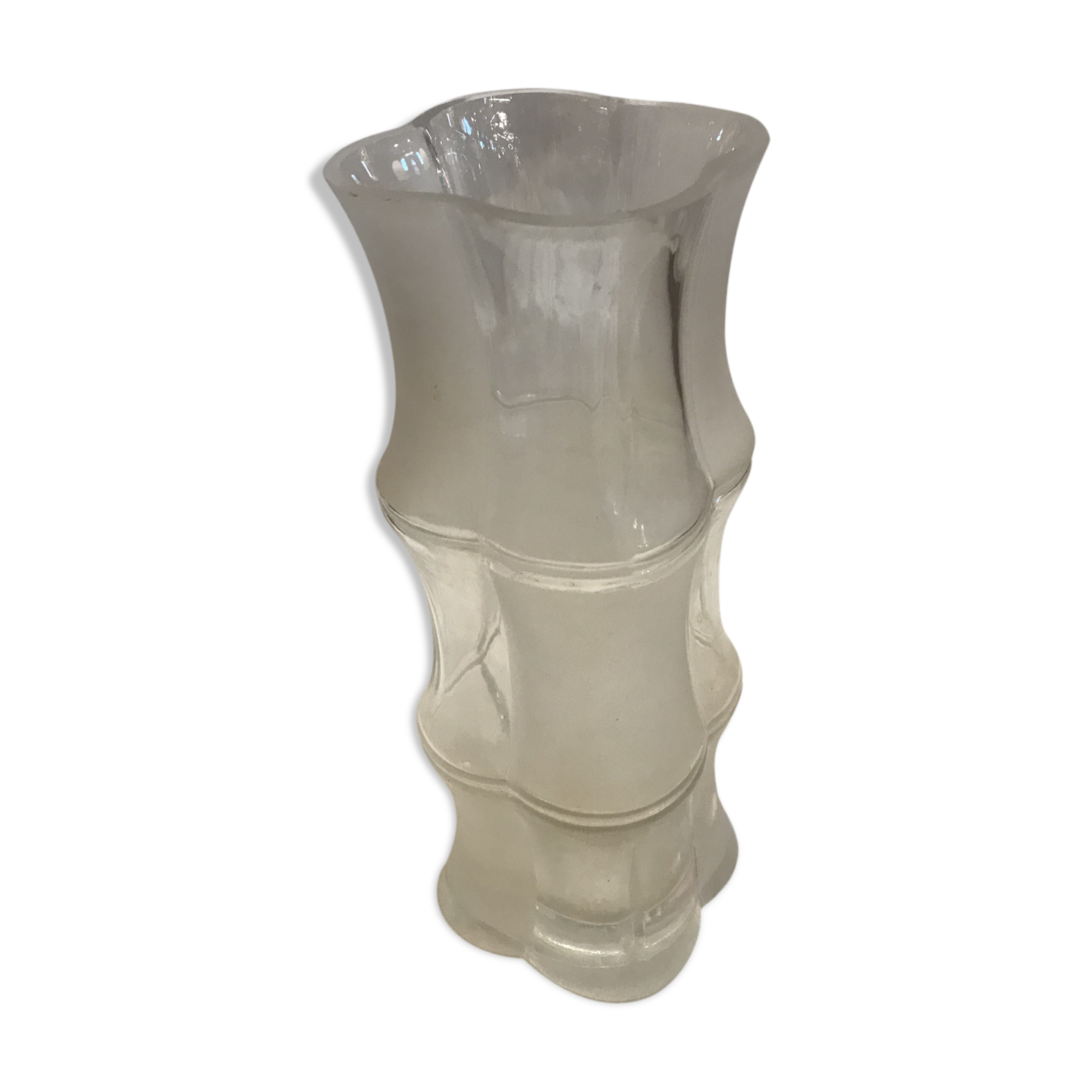 Depoli glass vase