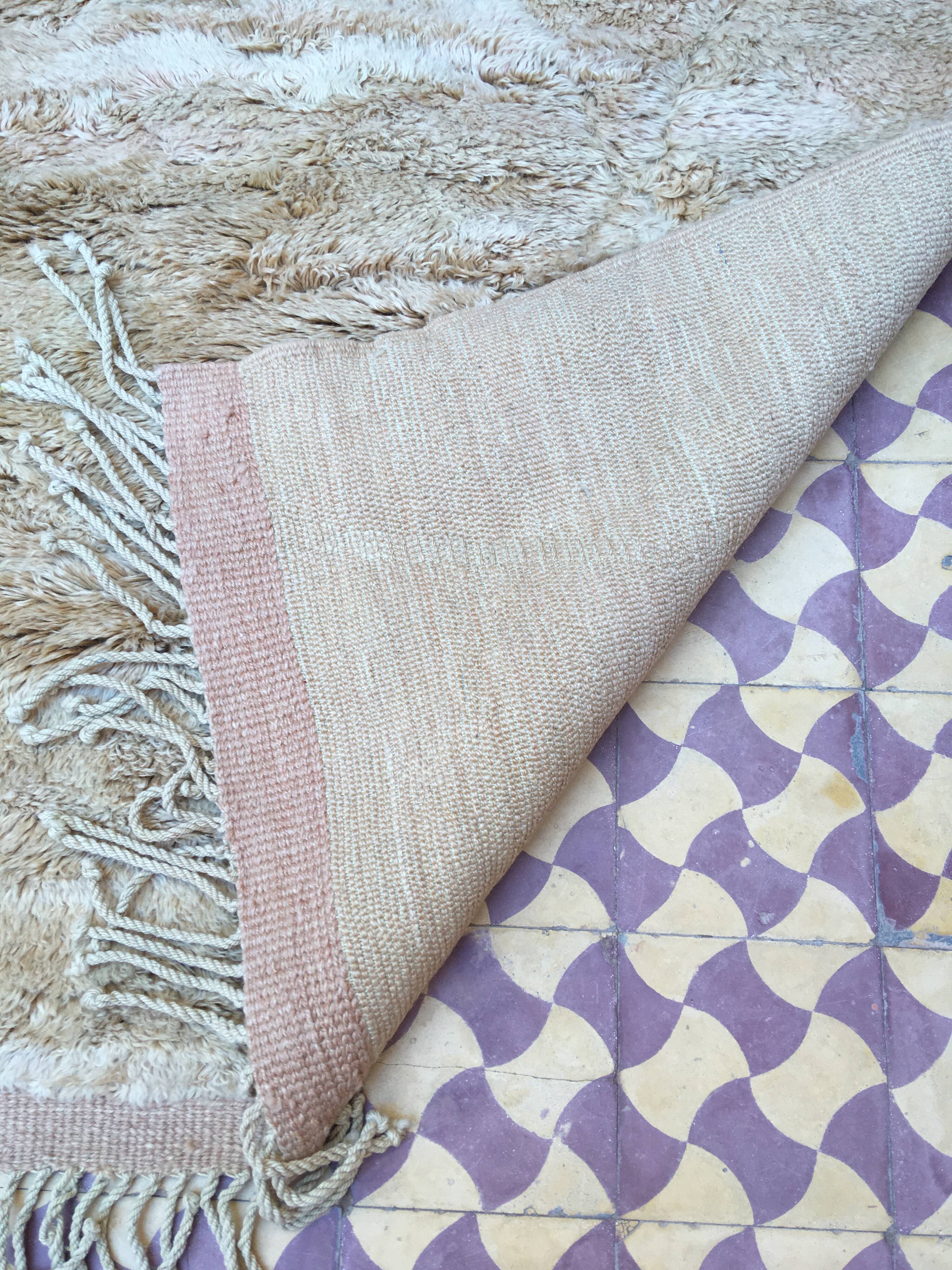 Mrirt rug 300 x 200 cm