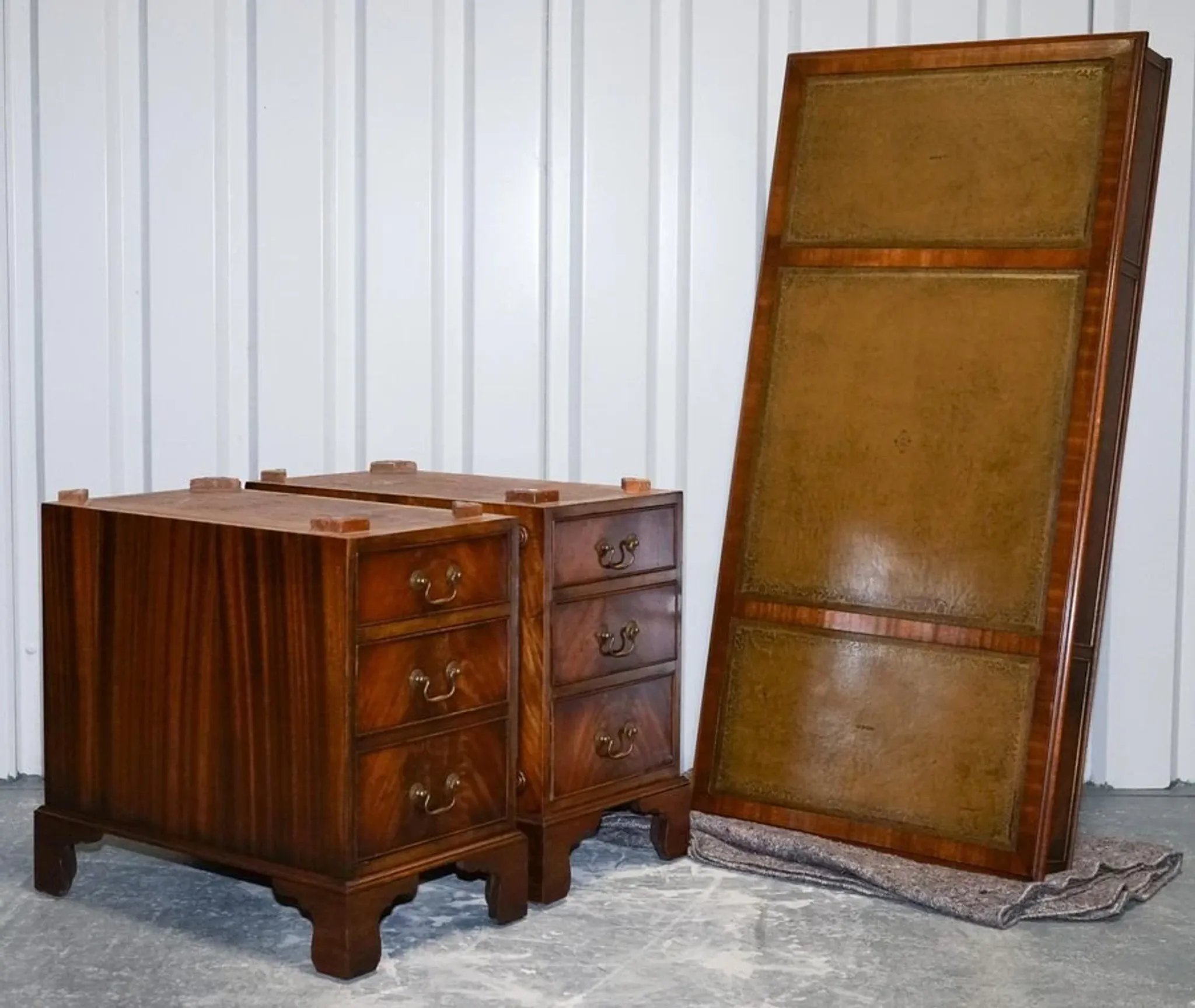 Vintage Green Hunter Leather Pedestal Desk by Bevan Funnell