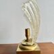 Lampe de table vintage en laiton et verre en forme de feuille