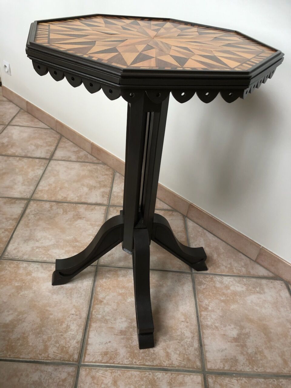 Octagonal inlaid pedestal table