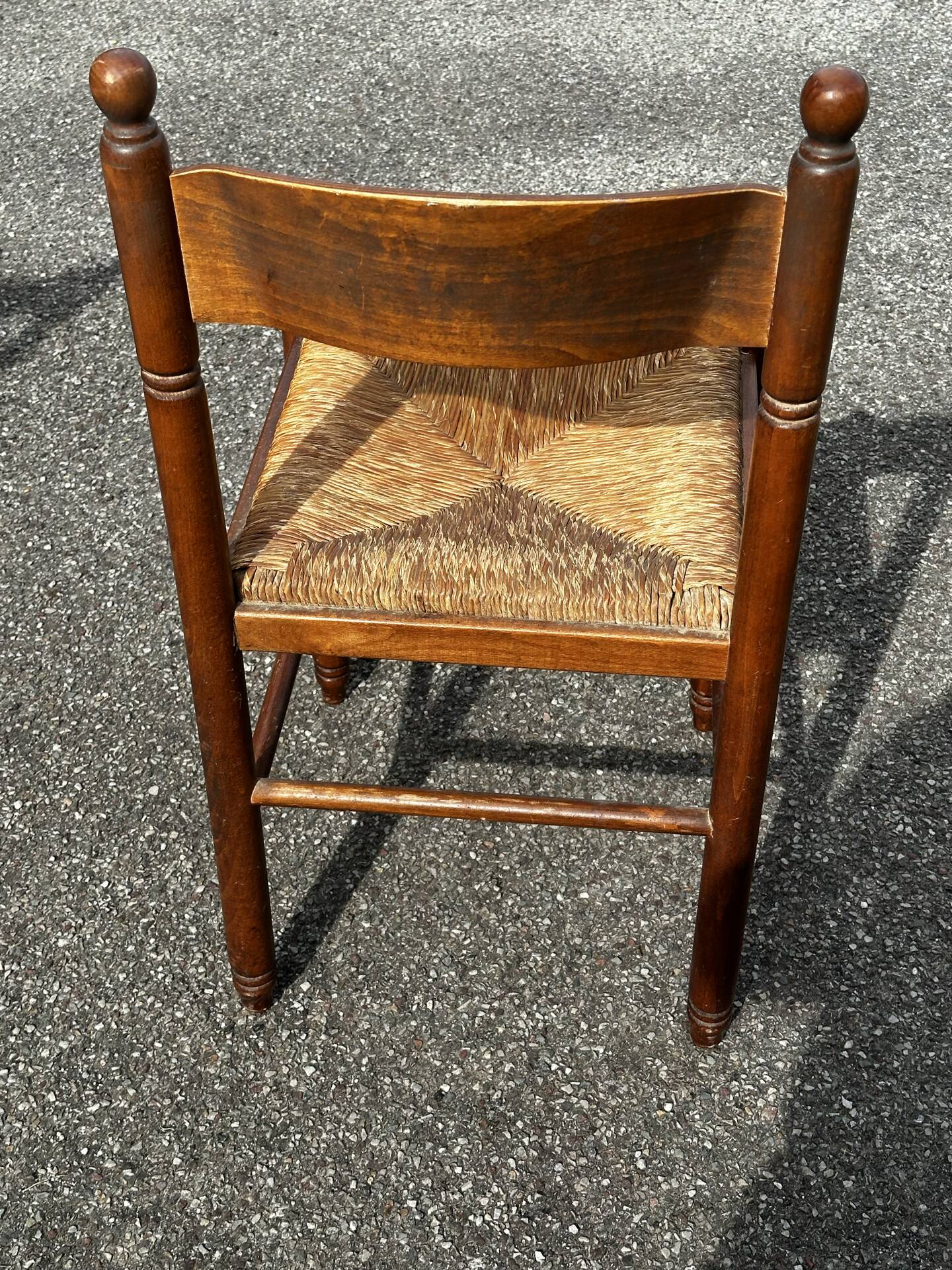 Set of 3 vintage wooden and straw chairs – 1950s