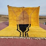 Handwoven Berber rug in pure wool, size 100 x 200 cm