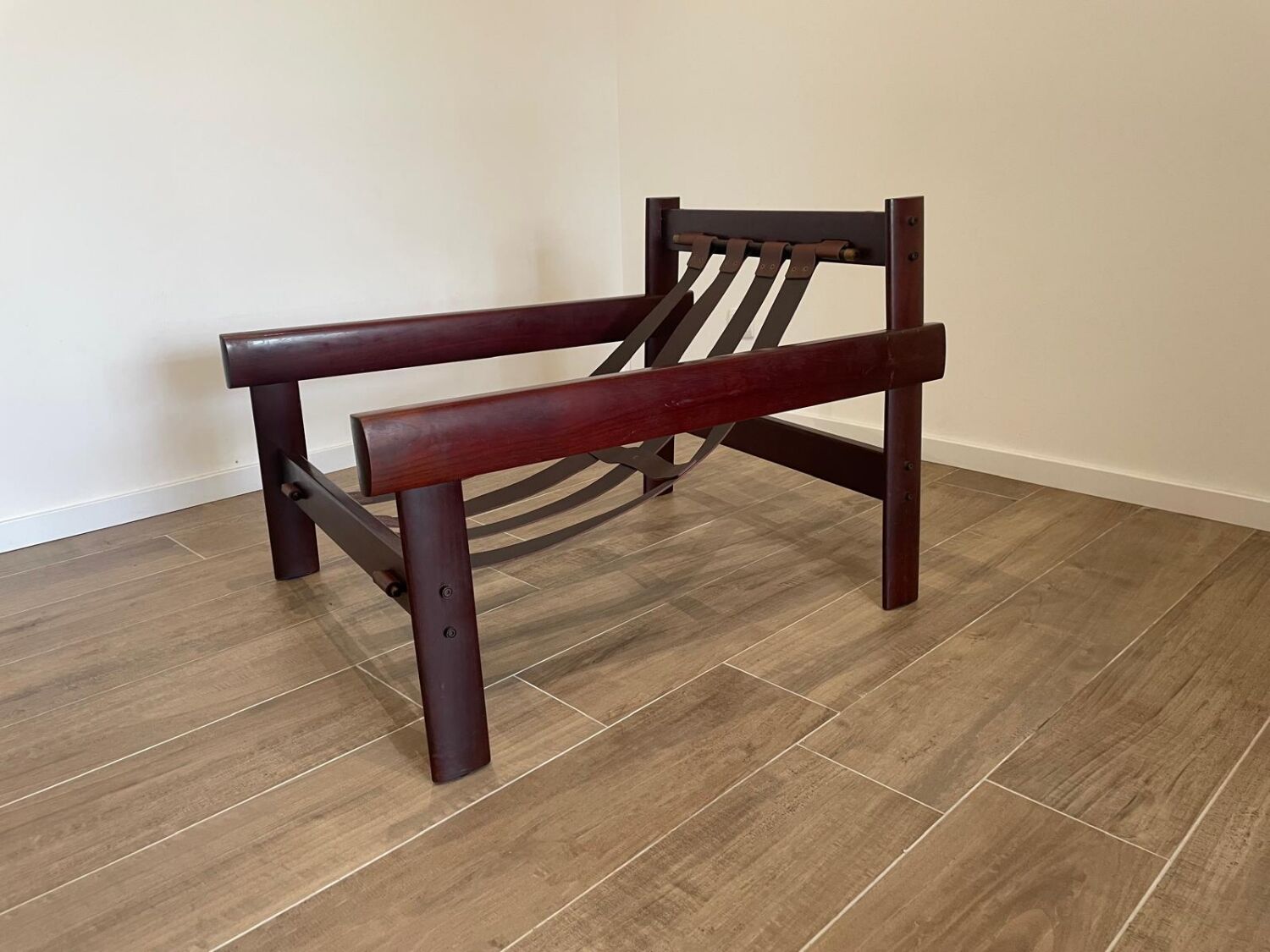 2 MP-41 Lounge Chairs by Percival Lafer